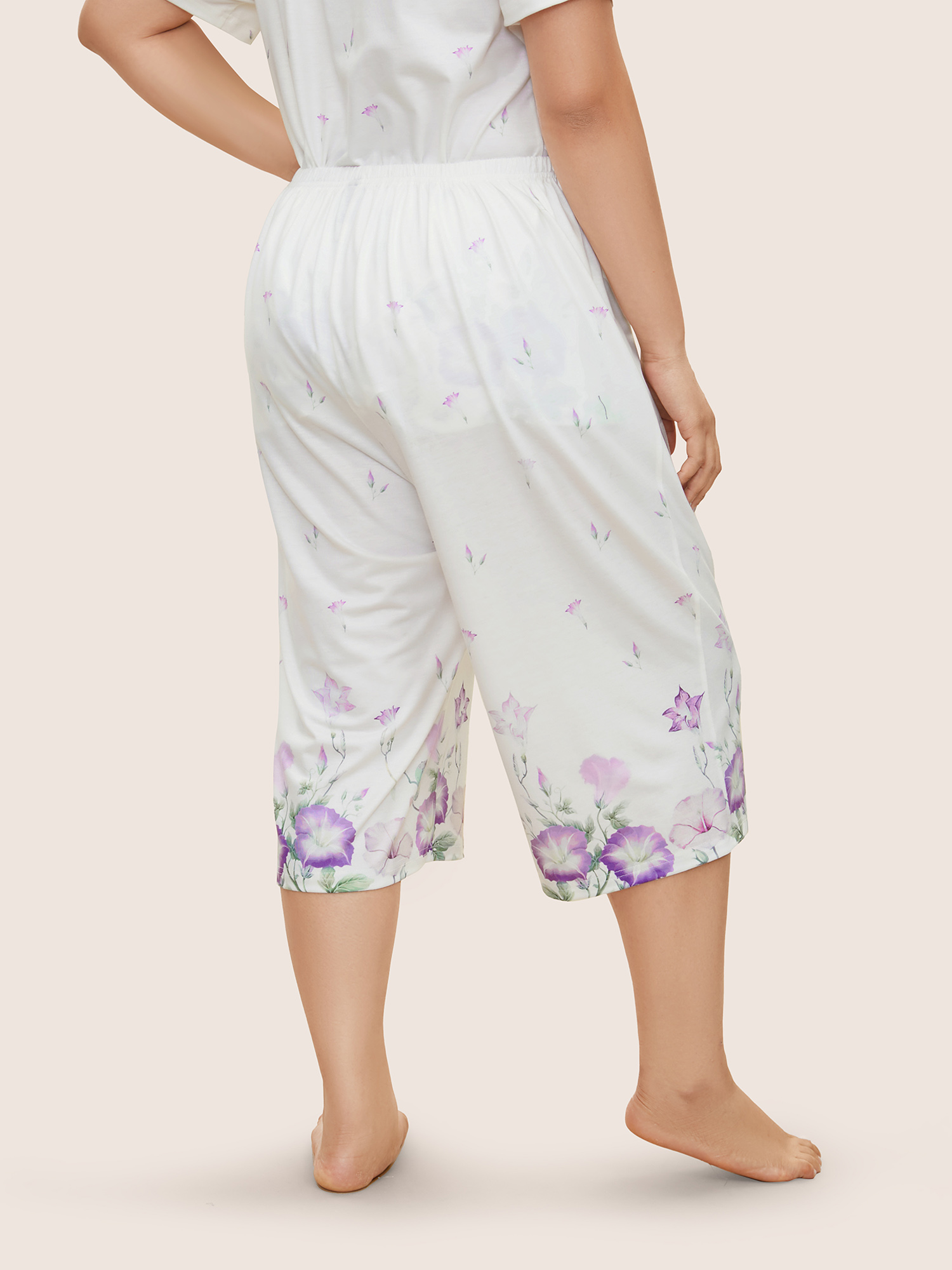 Plus Size Floral Pleated Button Detail Loungewear Set Women White Contrast Lounge Loungewear Sets BloomChic 30/6X 