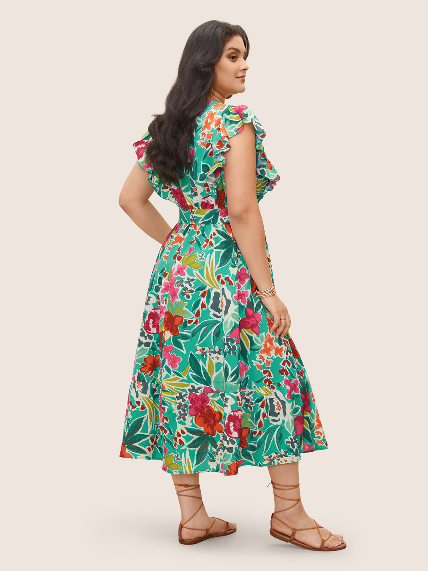 

Plus Size Floral Wrap Patchwork Ruffle Cap Sleeve Dress Emerald Women Resort Belted V-neck Cap Sleeve Curvy BloomChic