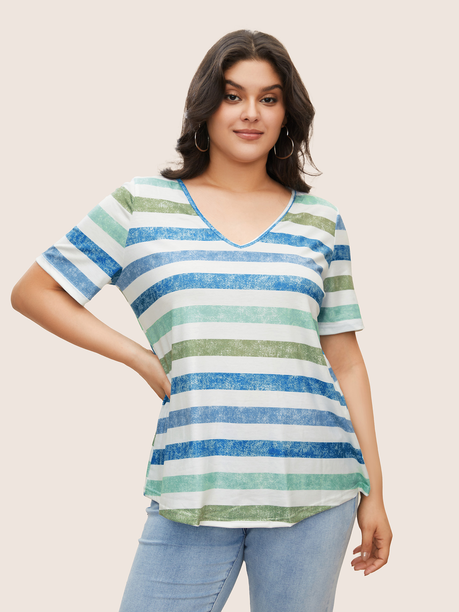 

Plus Size Striped Contrast V Neck T-shirt Cerulean Women Casual Striped V-neck Everyday T-shirts BloomChic