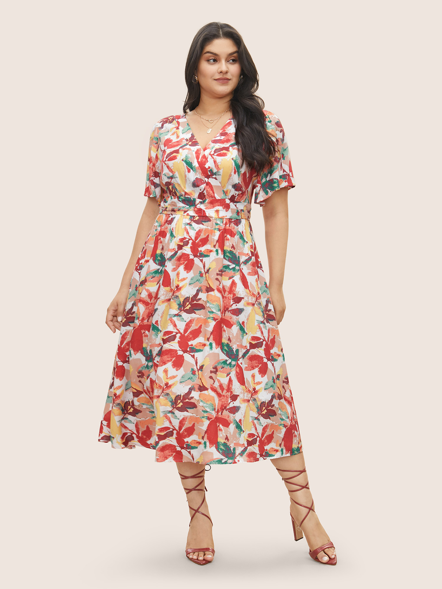 

Plus Size Watercolor Floral Print V Neck Ruched Dress Multicolor Women Elegant Gathered V-neck Short sleeve Curvy Midi Dress BloomChic