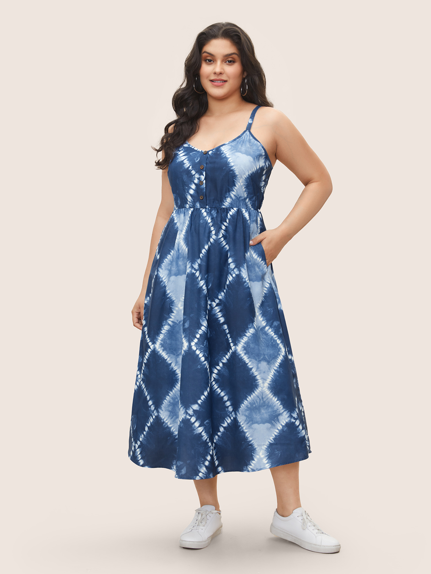 

Plus Size Tie Dye Button Detail Cami Dress DarkBlue Women Casual Non Sleeveless Curvy Midi Dress BloomChic