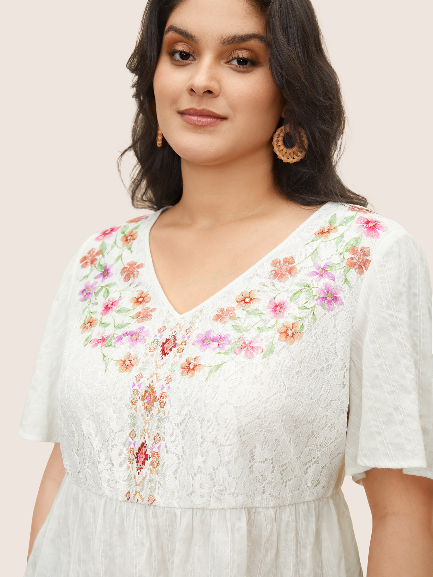 

Plus Size White Floral Texture Ruffle Sleeve Gathered Blouse Women Resort Short sleeve V-neck Vacation Blouses BloomChic