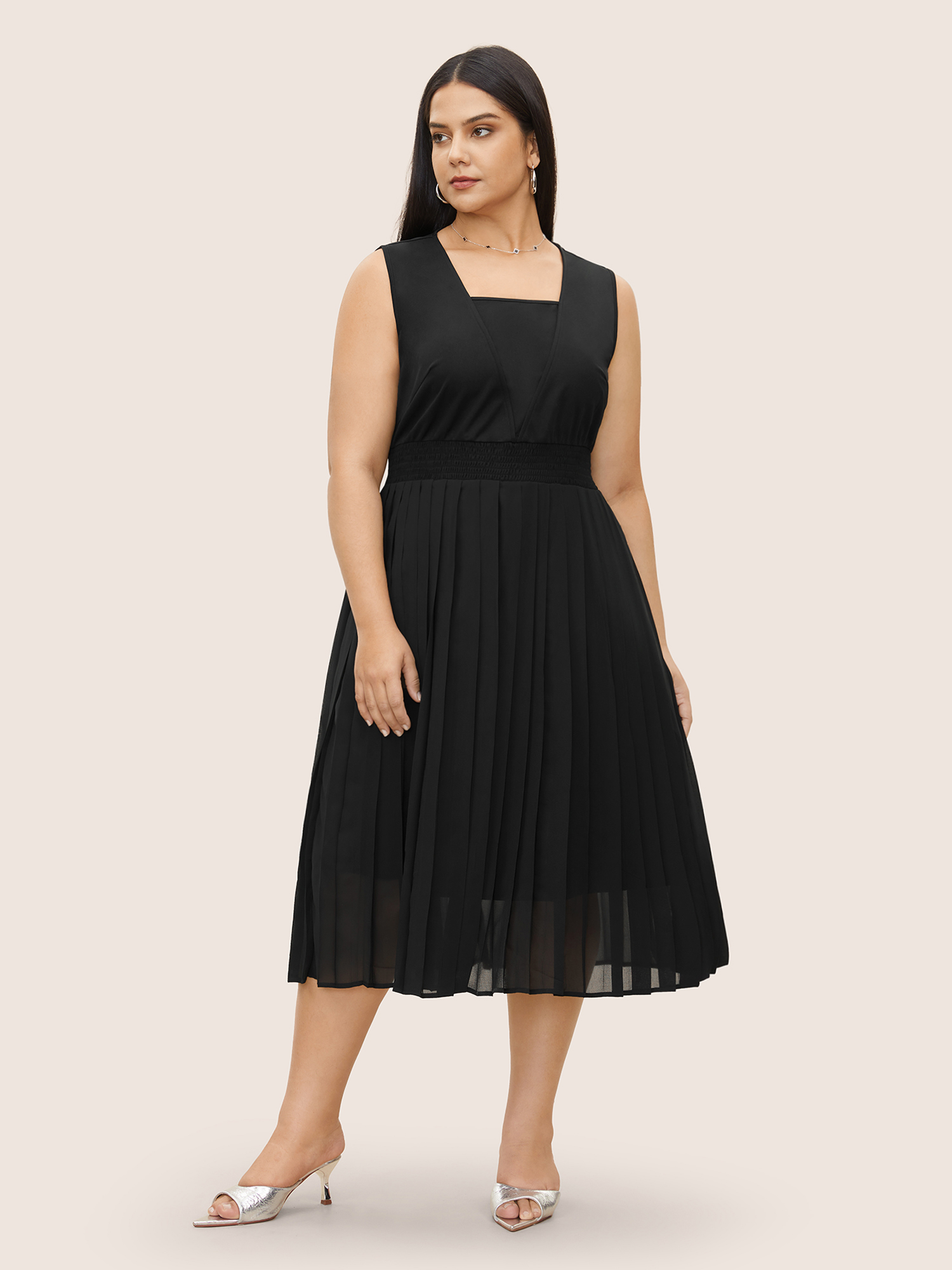 

Plus Size Solid Pleated Shirred See Through Tank Dress Black Women See through Square Neck Sleeveless Curvy Midi Dress BloomChic