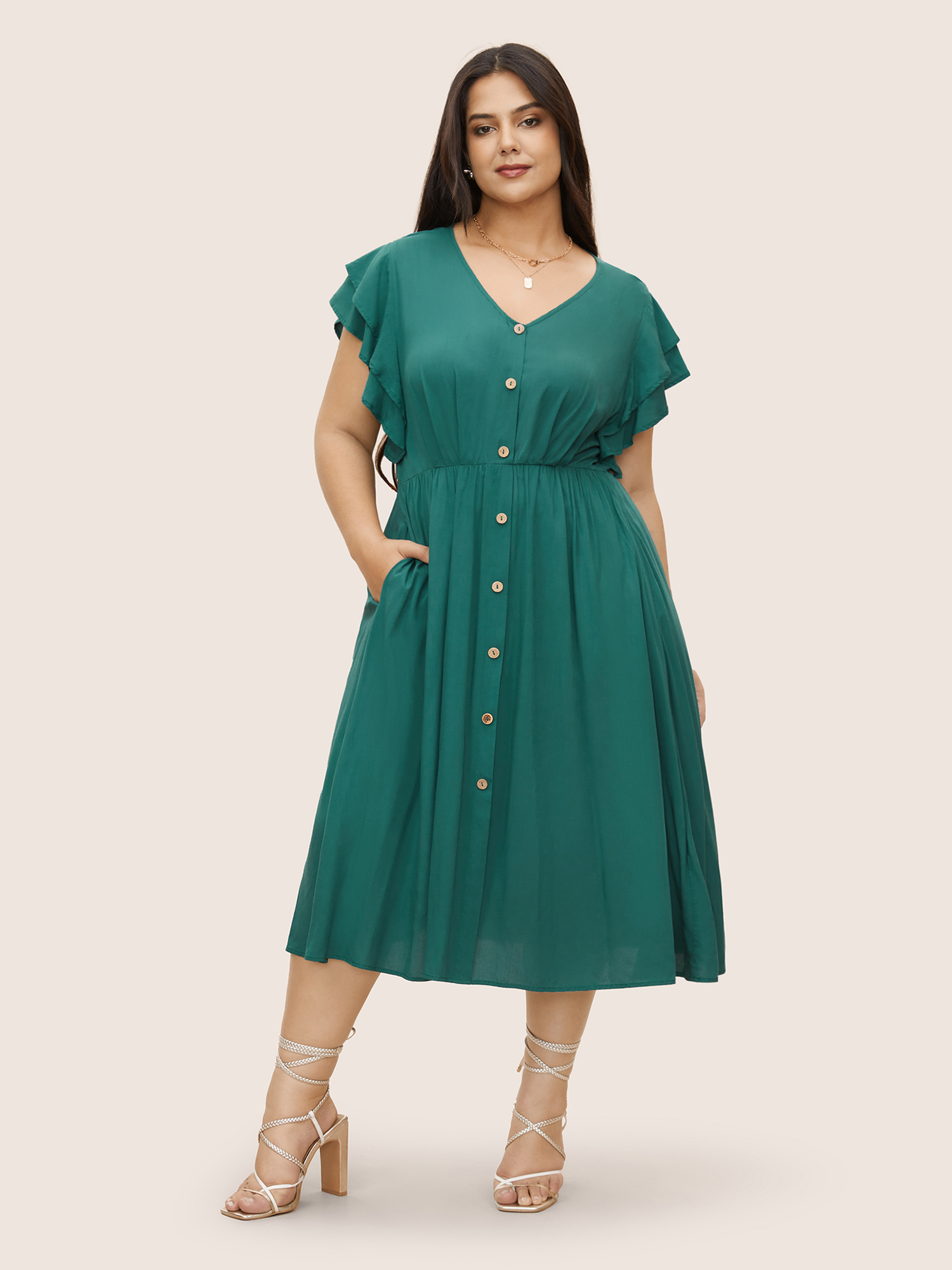 

Plus Size Citrus Solid Tiered Ruffle Cap Sleeve Button Detail Dress DarkGreen Women Elegant Gathered V-neck Cap Sleeve Curvy Midi Dress BloomChic