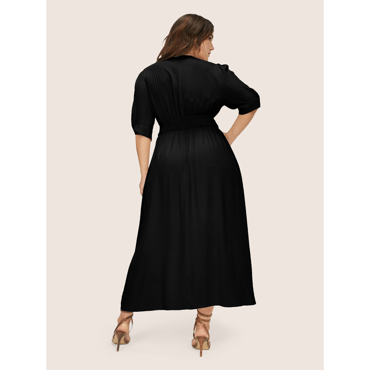 

Plus Size Plunging Neck Button Detail Pocket Maxi Dress Black Women Gathered V-neck Short sleeve Curvy Long Dress BloomChic