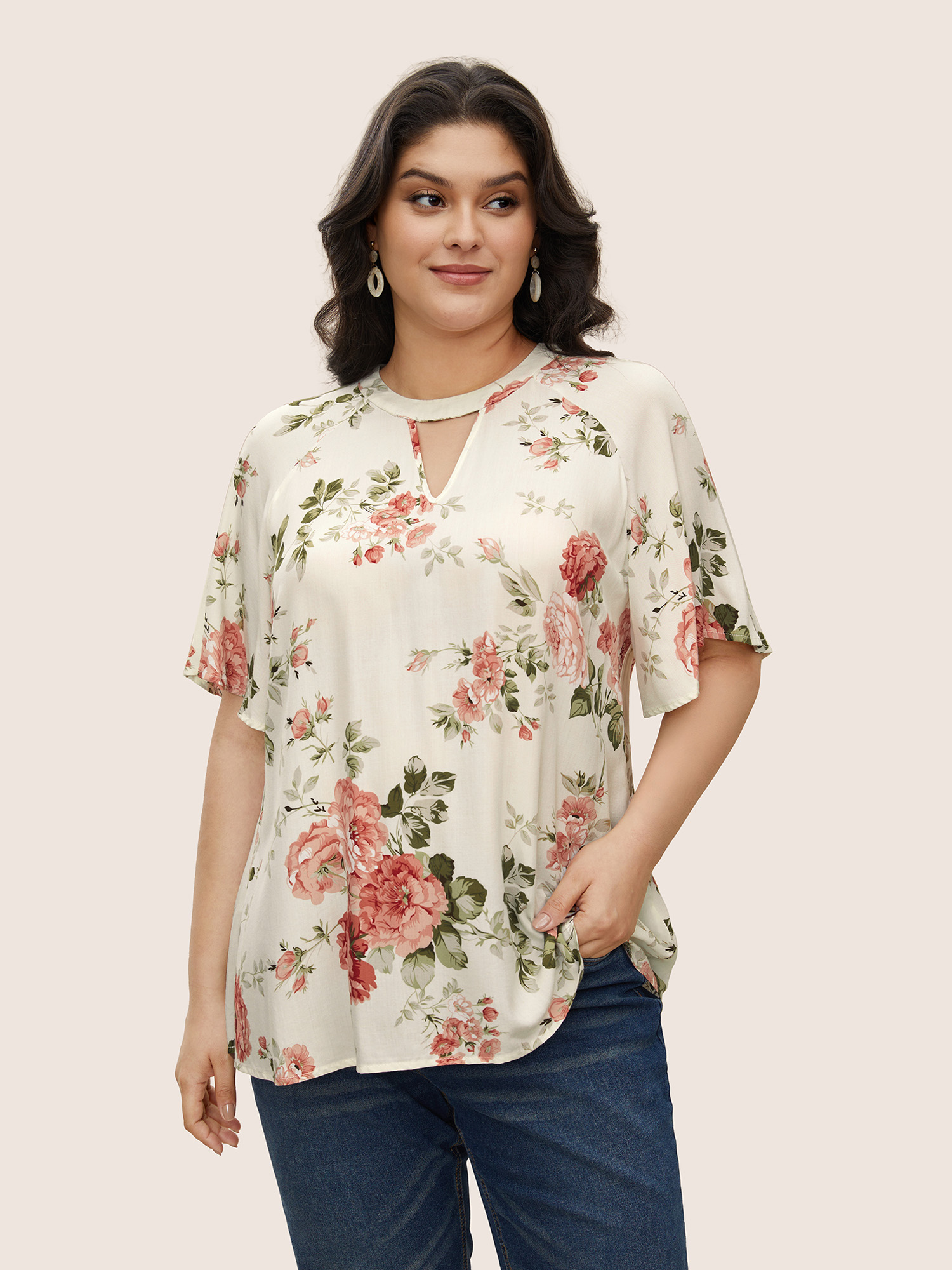 

Plus Size Ivory Floral Print Keyhole Flutter Sleeve Blouse Women Elegant Short sleeve Round Neck Everyday Blouses BloomChic