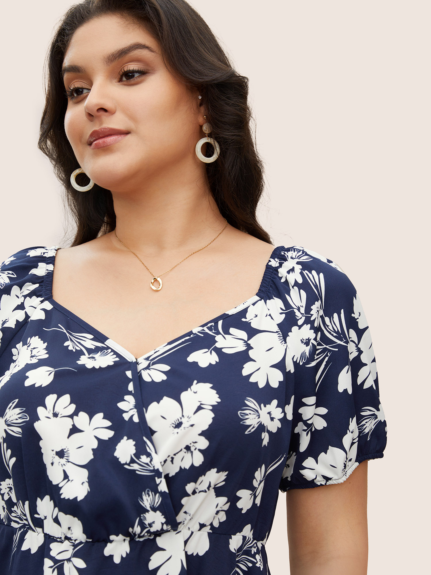 

Plus Size Indigo Silhouette Floral Print Surplice Neck Blouse Women Elegant Short sleeve Heart neckline Everyday Blouses BloomChic