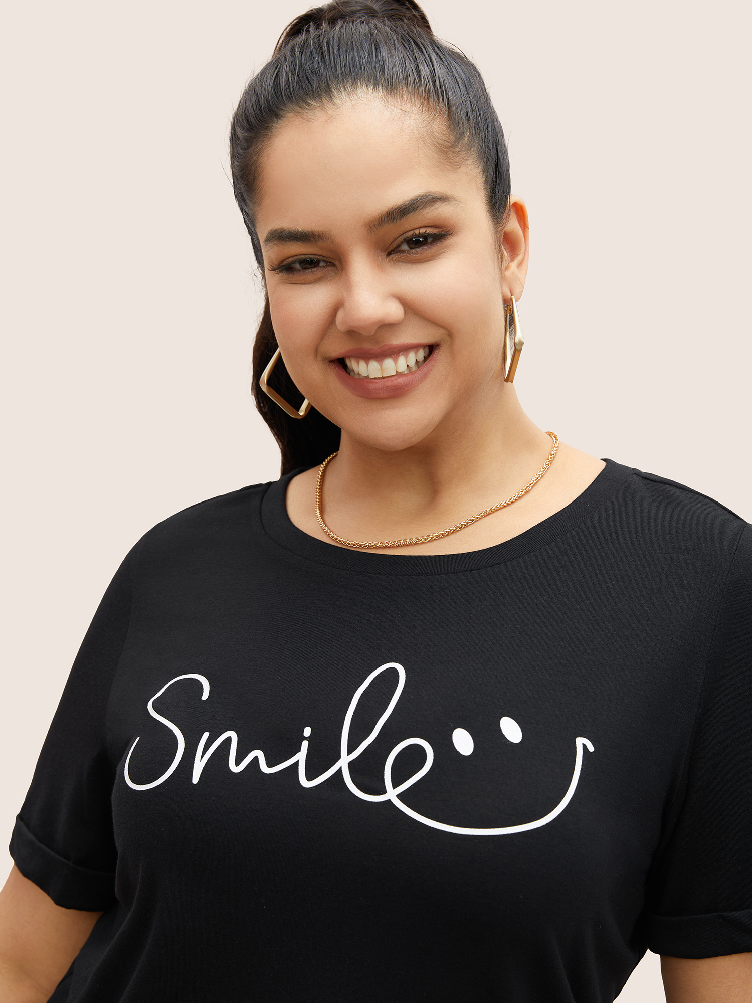 Plus Size Letter Print Round Neck T-shirt Black Women Casual Contrast Round Neck Everyday T-shirts BloomChic 28/5X 