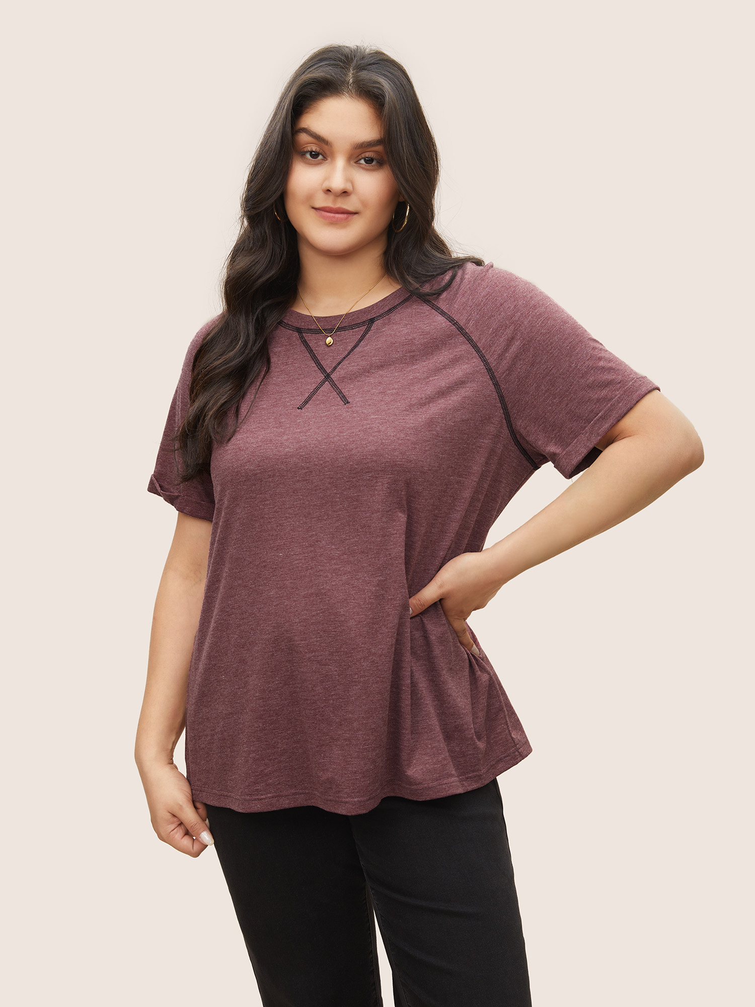 

Plus Size Heather Contrast Stitch Raglan Sleeve T-shirt Russet Women Casual Contrast Round Neck Everyday T-shirts BloomChic