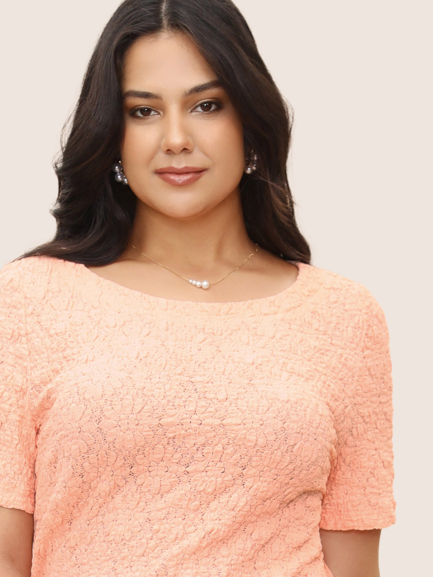 Plus Size Solid Texture Jacquard Crew Neck T-shirt Crepe Women Elegant Texture Round Neck Everyday T-shirts BloomChic 10/M 