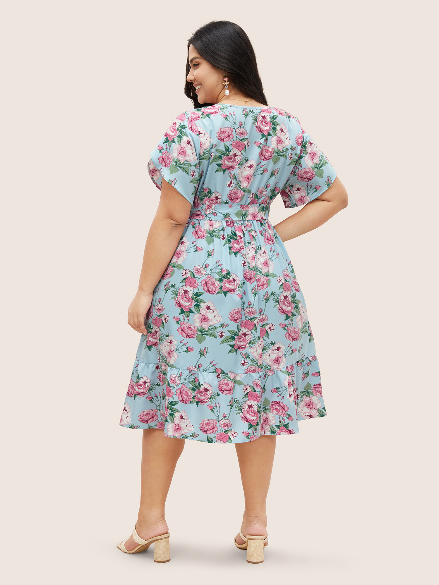 Plus Size Floral Button Detail Gathered Petal Sleeve Dress LightBlue Women Elegant Gathered V-neck Short sleeve Curvy BloomChic 10/M 