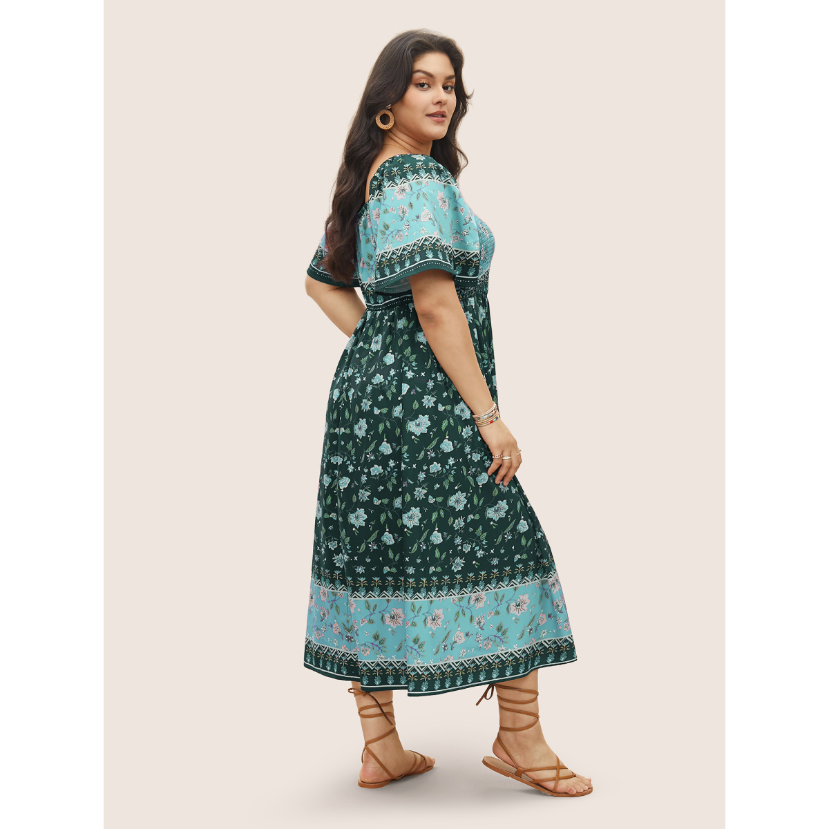 

Plus Size Ditsy Floral Shirred Patchwork Ruffle Sleeve Dress Turquoise Women Shirred Square Neck Short sleeve Curvy Midi Dress BloomChic