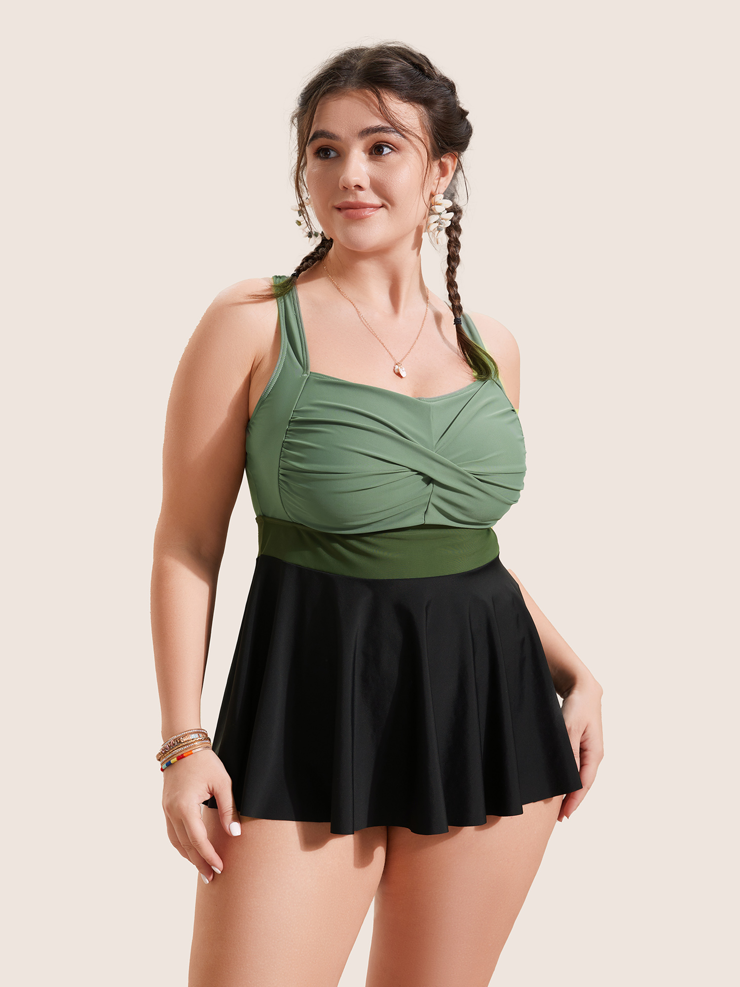 

Plus Size Crossover Patchwork Heart Neckline Swim Top Women's Swimwear ArmyGreen Beach Twist High stretch Bodycon Heart neckline Curve Swim Tops BloomChic