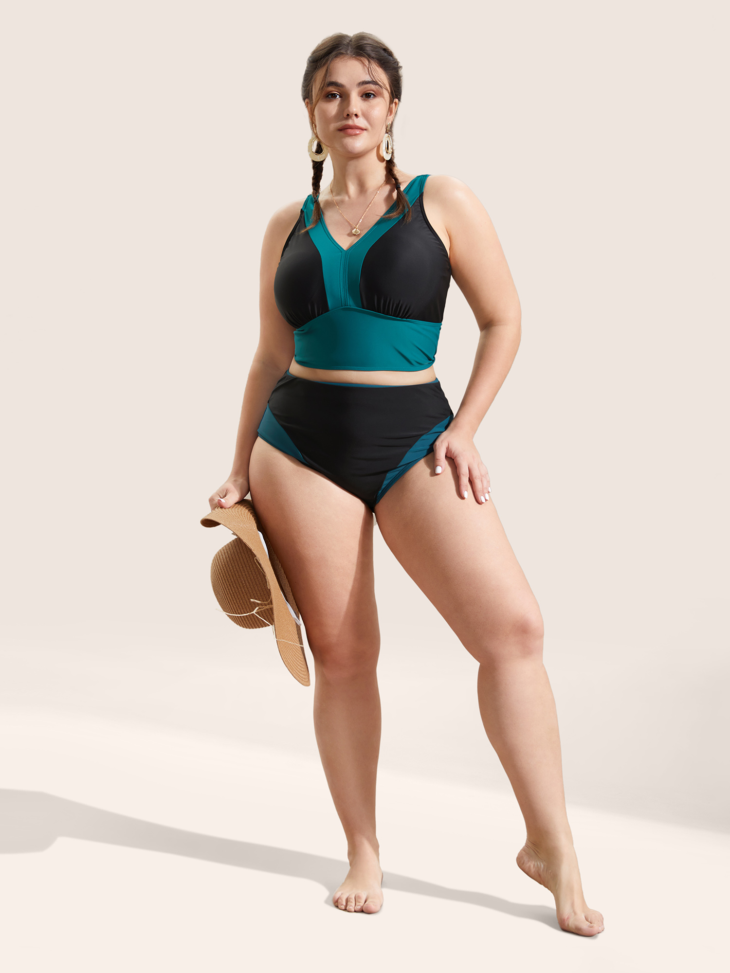 

Plus Size Two Tone Gathered Adjustable Straps Swim Top Women's Swimwear Cyan Beach Contrast High stretch Skinny V-neck Curve Swim Tops BloomChic
