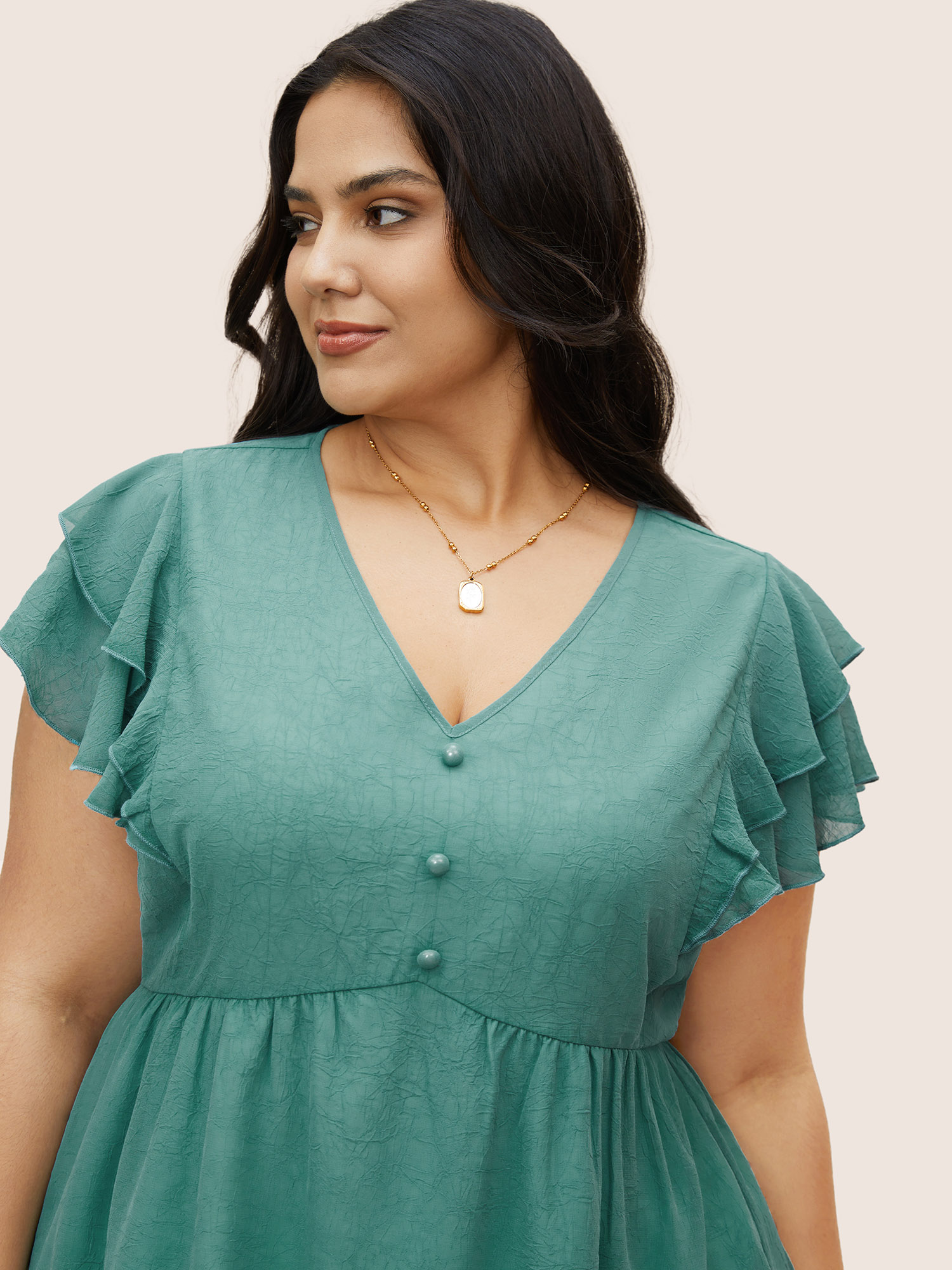 

Plus Size Emerald Texture Tiered Ruffles Button Detail Blouse Women Elegant Cap Sleeve V-neck Everyday Blouses BloomChic