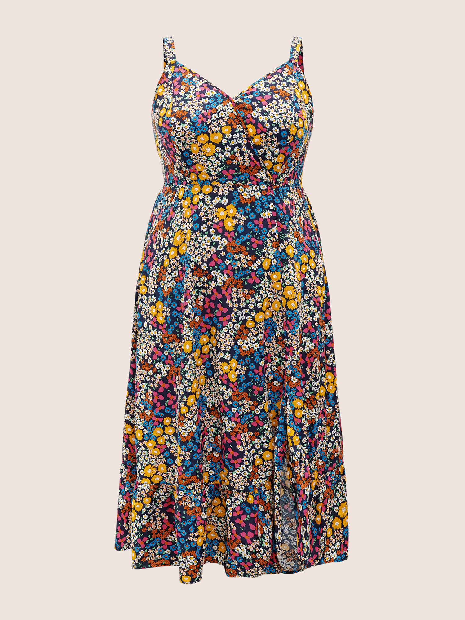 Plus Size Ditsy Floral Shirred Pocket Cami Dress Indigo Women Elegant Shirred V-neck Sleeveless Curvy BloomChic 30/6X 