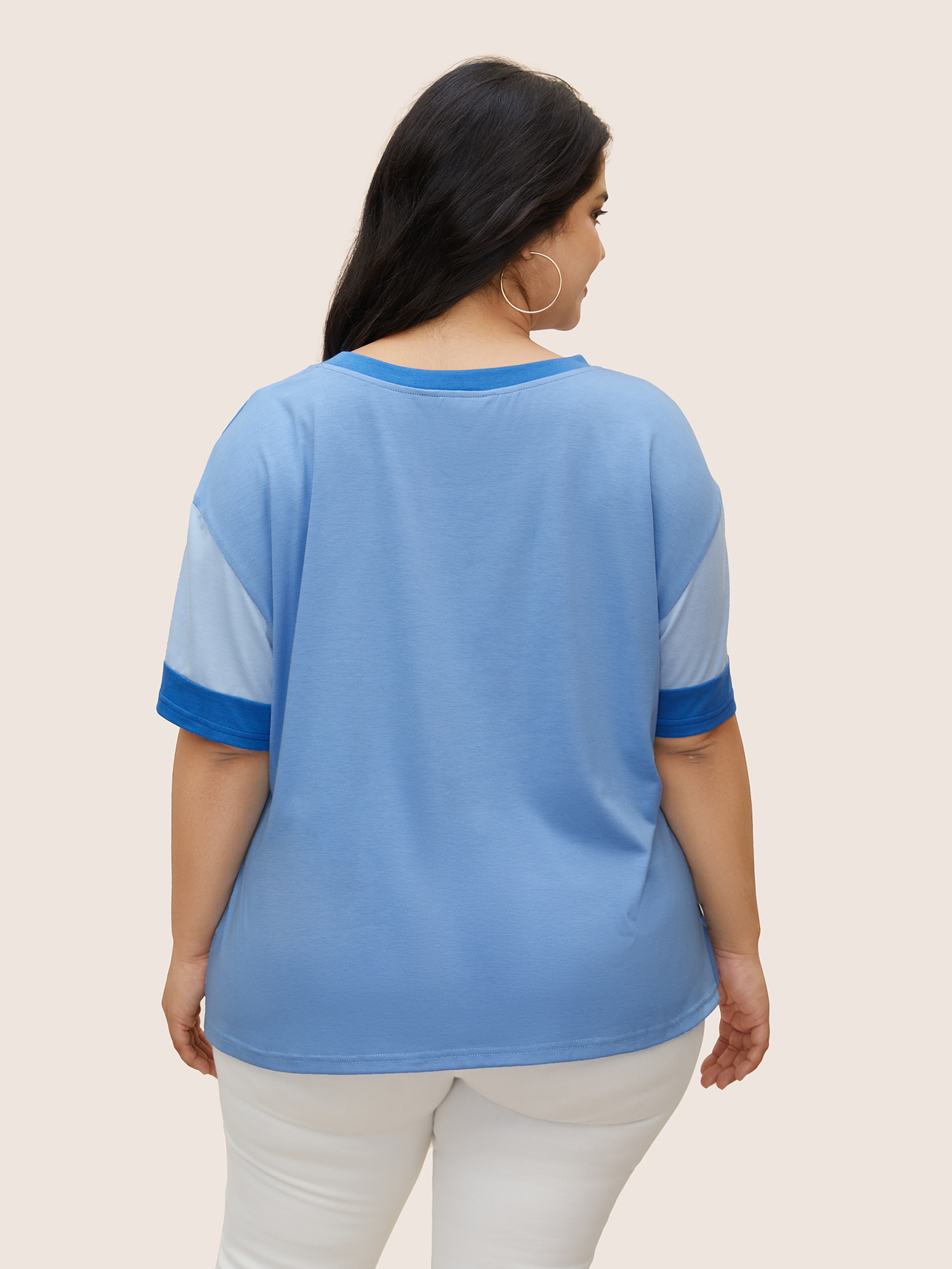 Plus Size Colorblock Contrast Drop Shoulder Sleeve T-shirt LightBlue Women Casual Contrast Round Neck Everyday T-shirts BloomChic 18-20/2X 