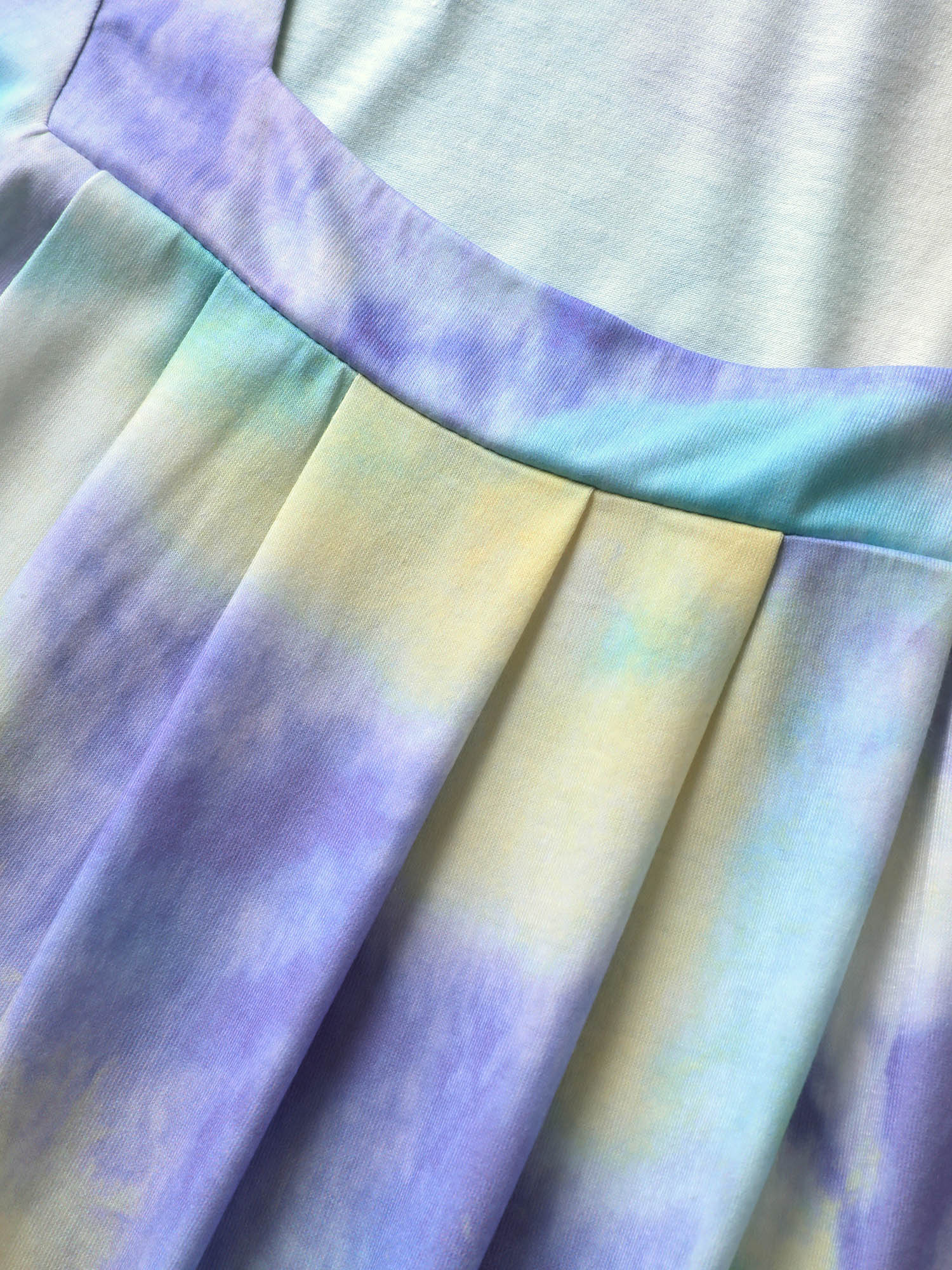 Plus Size Tie Dye U Neck Pleated Tank Top Women Multicolor Casual Contrast U-neck Everyday Tank Tops Camis BloomChic 14-16/1X 