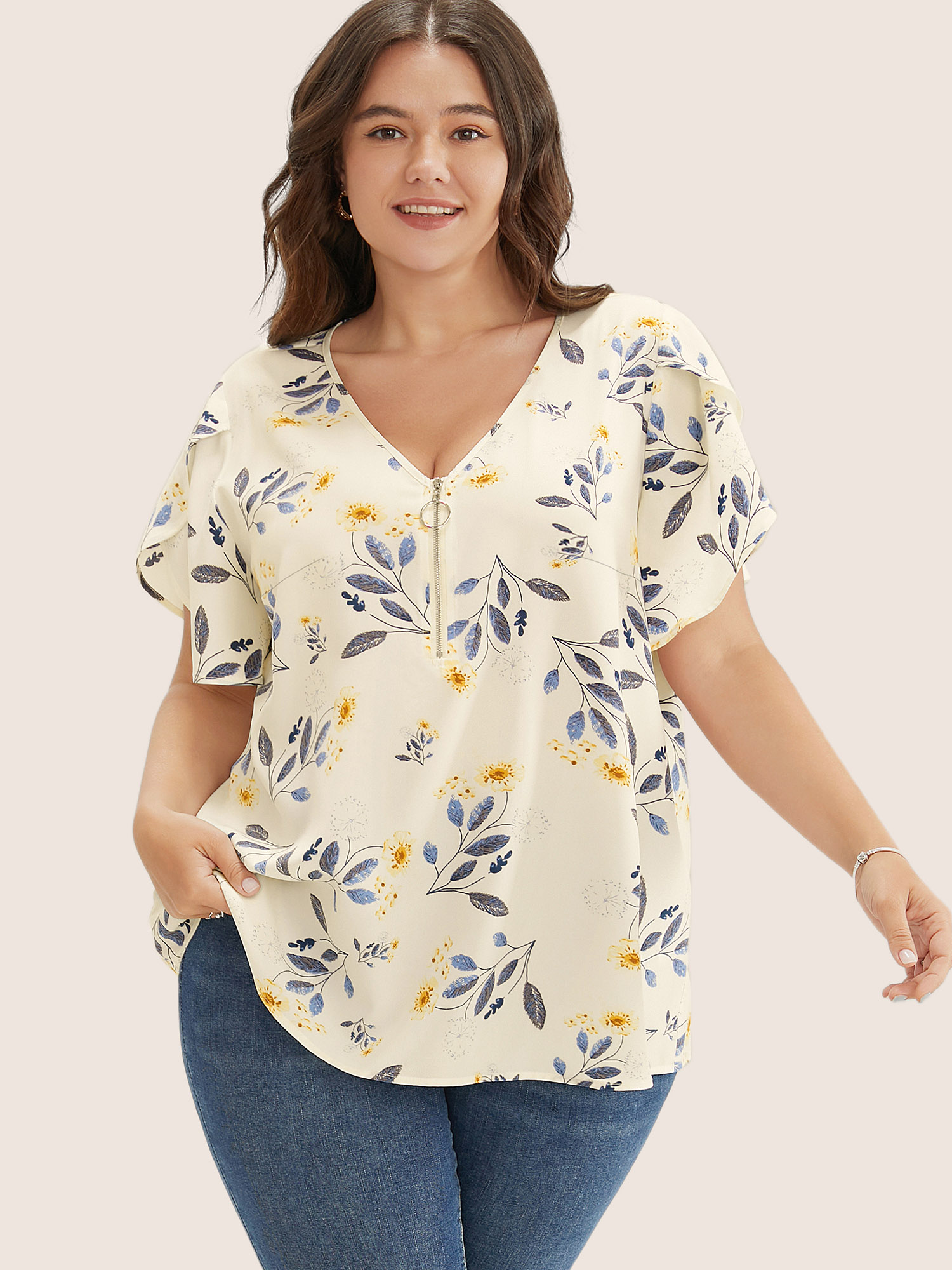 

Plus Size White Floral O Ring Zipper Split Petal Sleeve Blouse Women Elegant Short sleeve V-neck Everyday Blouses BloomChic