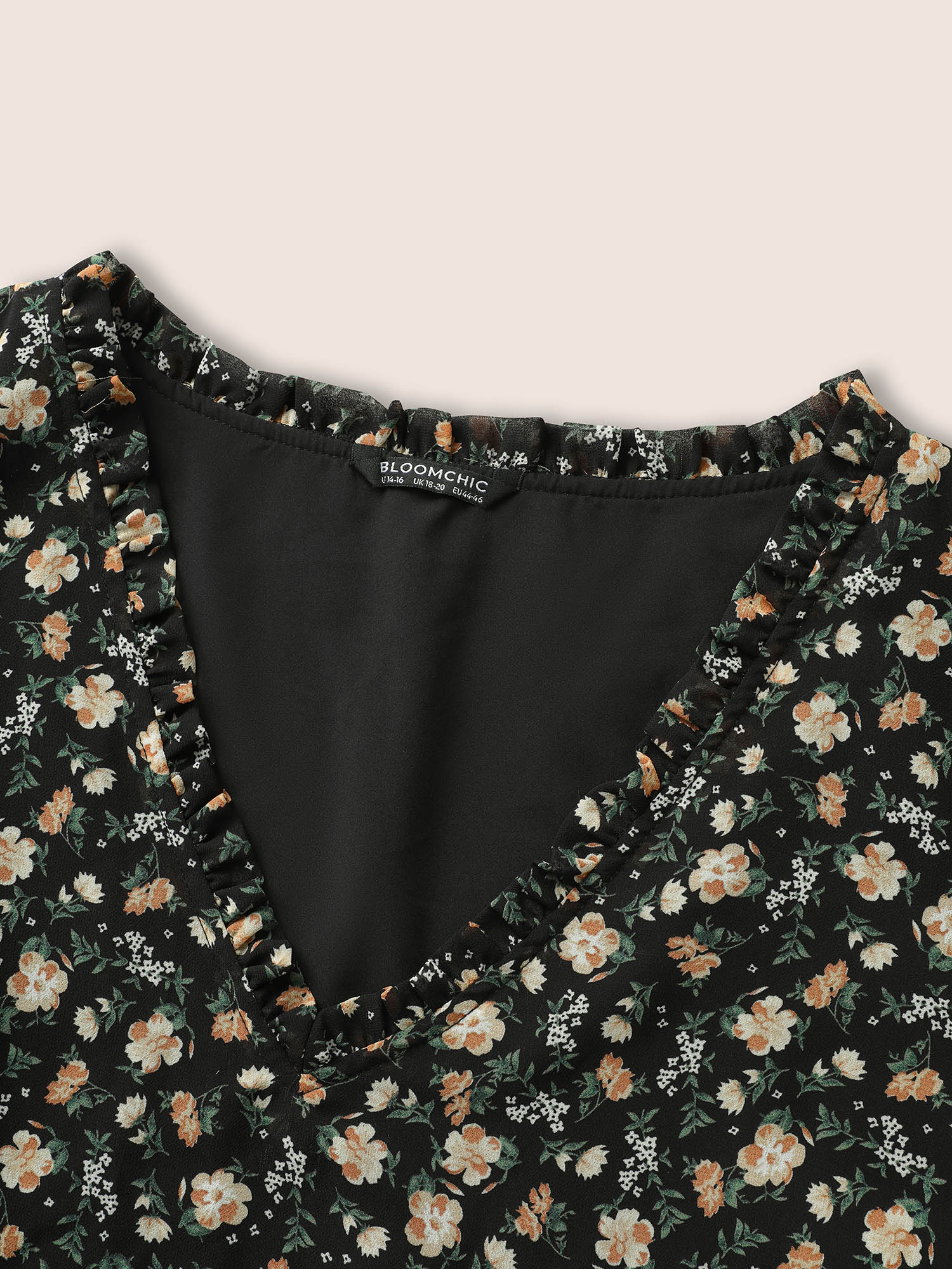 Plus Size BlackFlower Ditsy Floral Flutter Sleeve See Through Blouse Women Elegant Short sleeve V-neck Everyday Blouses BloomChic 26/4X 
