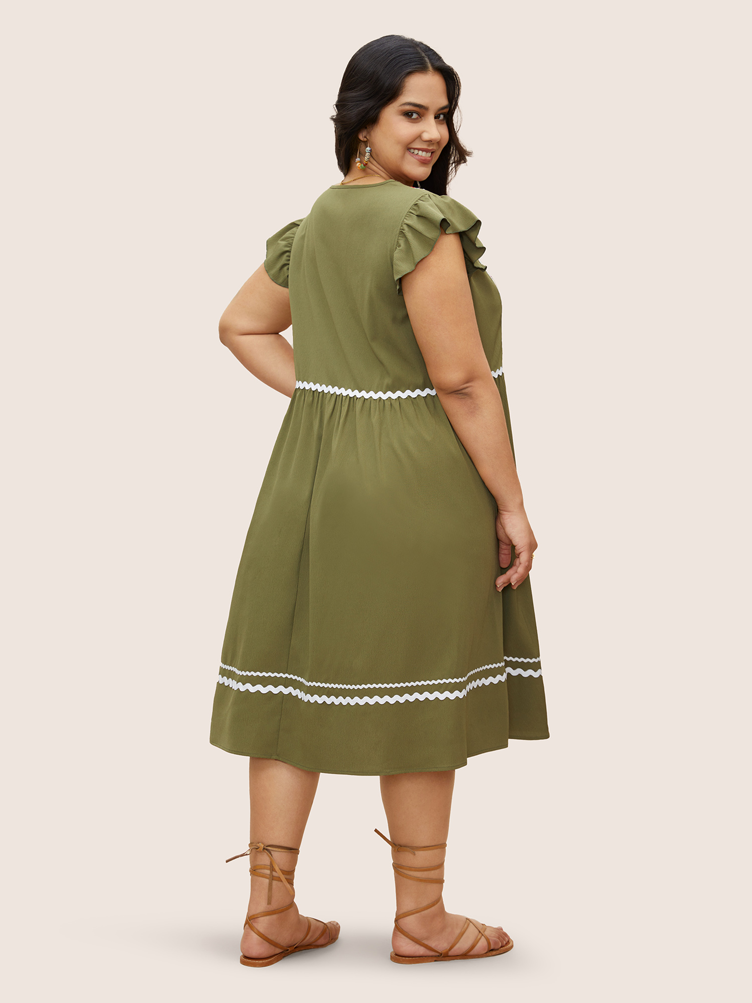 Plus Size Color Embroidered Patchwork Flounce Sleeve Dress Sage Women Non V-neck Cap Sleeve Curvy Midi Dress BloomChic 30/6X 