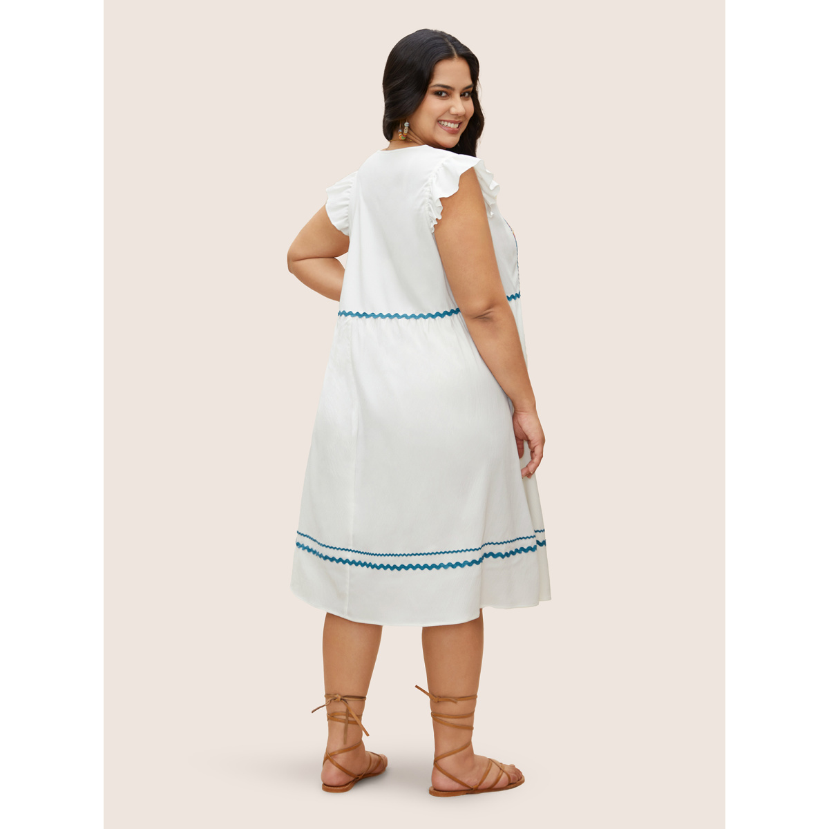 

Plus Size Color Embroidered Patchwork Flounce Sleeve Dress White Women Non V-neck Cap Sleeve Curvy Midi Dress BloomChic