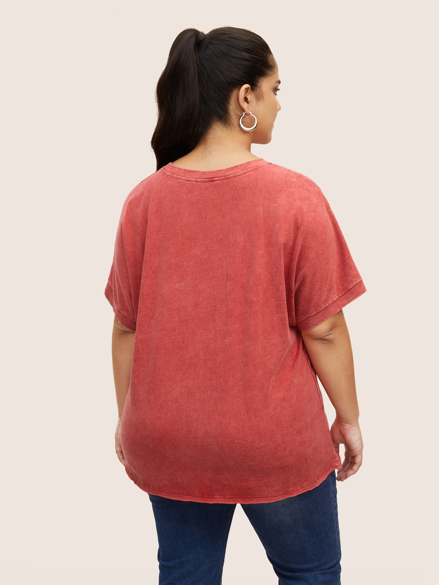 

Plus Size Vintage Plain V Neck Dolman Sleeve T-shirt Scarlet Women Casual Non Round Neck Loose Everyday T-shirts BloomChic