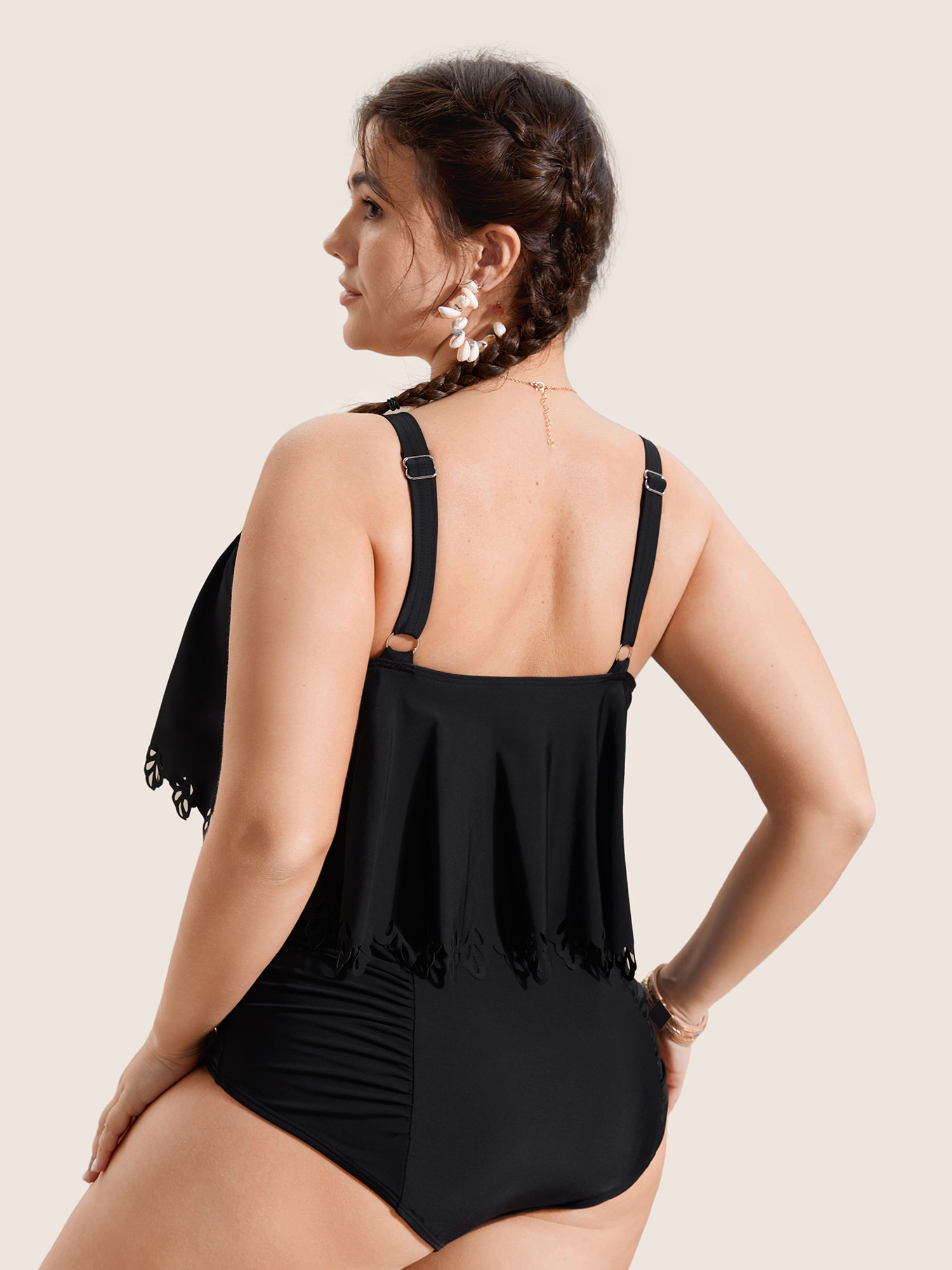 

Plus Size Solid Ruffle Trim Laser Cut Swim Top Women's Swimwear Black Beach Cut-Out High stretch Bodycon U-neck Curve Swim Tops BloomChic