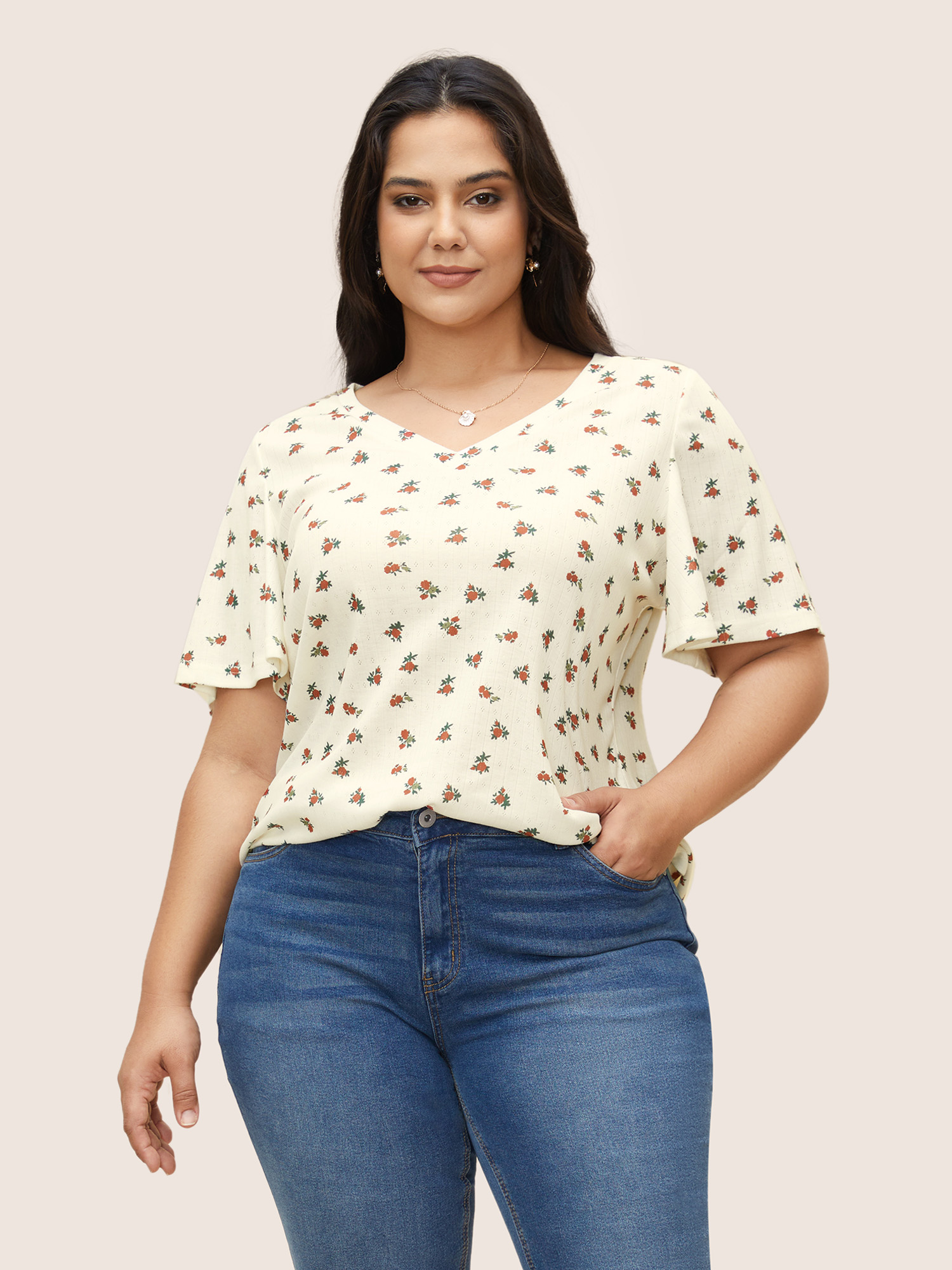 

Plus Size Natural Flowers V Neck Flutter Sleeve T-shirt Beige Women Elegant Contrast Natural Flowers V-neck Everyday T-shirts BloomChic