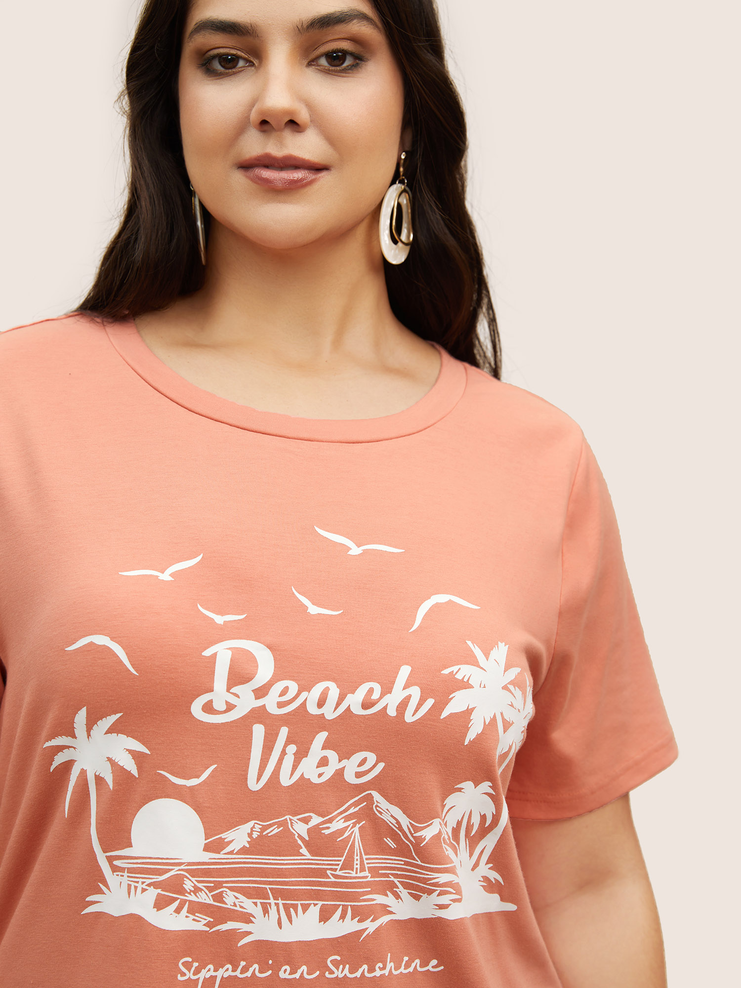 Plus Size Tropical Coconut Tree Print Round Neck T-shirt Salmon Women Resort Contrast Art&design Round Neck Vacation T-shirts BloomChic 30/6X 