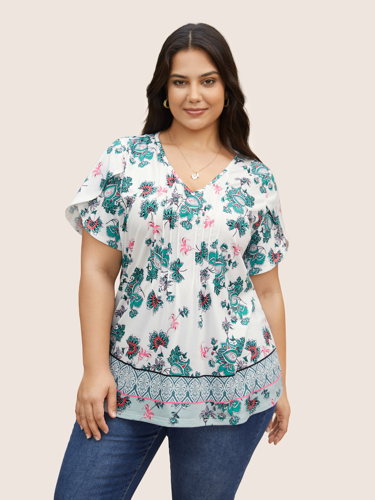 

Plus Size Boho Print Pleated Petal Sleeve T-shirt Cerulean V-neck Short sleeve Resort Jersey Tops