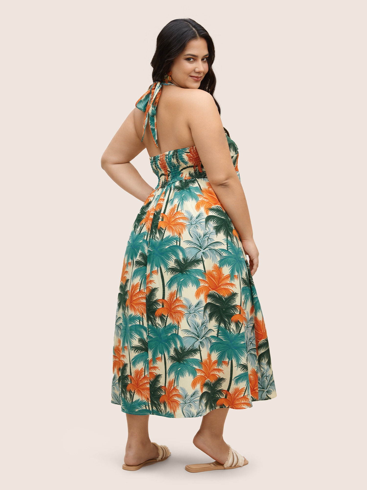 

Plus Size Coconut Halter Shirred Twist Front Pocket Dress Multicolor Women Non Halter neck Sleeveless Curvy BloomChic