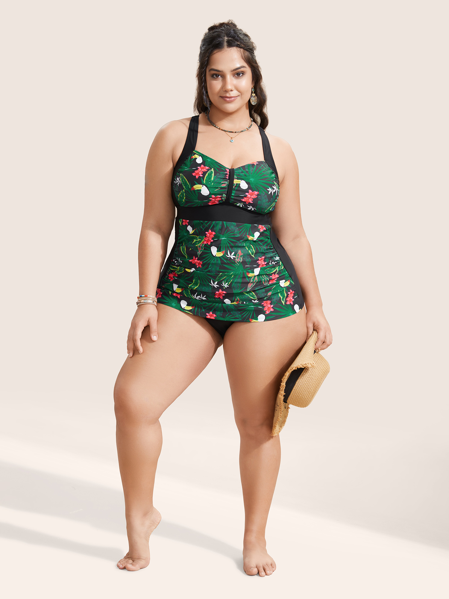 Plus Size Tropical Print Patchwork Gathered Swim Top Women`s Swimwear Black Beach Gathered High stretch Skinny Heart neckline Curve Swim Tops BloomChic 26/4X 