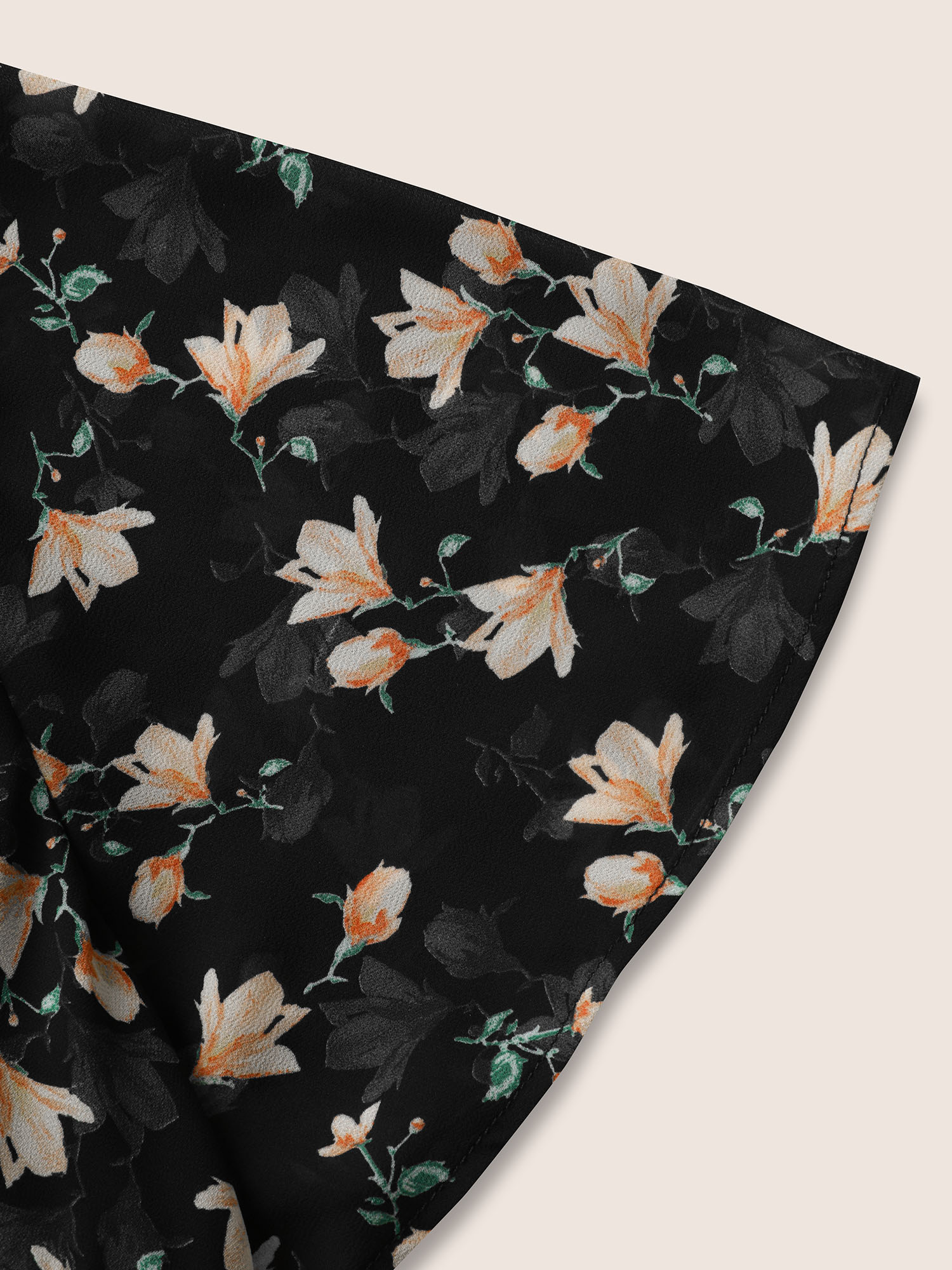Plus Size Black V Neck Chiffon Floral Ruched Blouse Women Elegant Short sleeve V-neck Everyday Blouses BloomChic 18-20/2X 