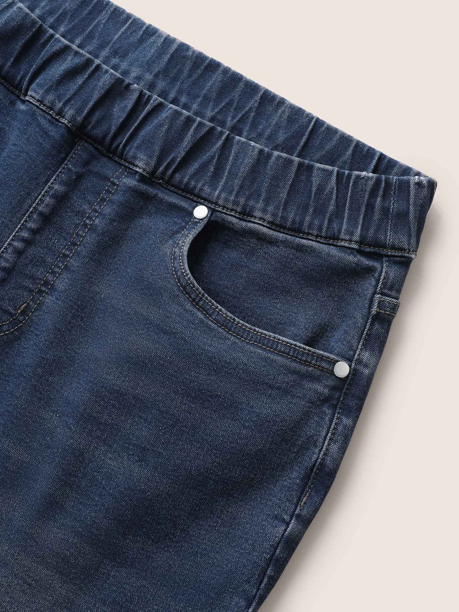 Plus Size Roll Hem Elastic Waist Dark Wash Denim Shorts Women Stone Roll Hem High stretch Everyday Slanted pocket Casual Denim Shorts BloomChic 30/6X 