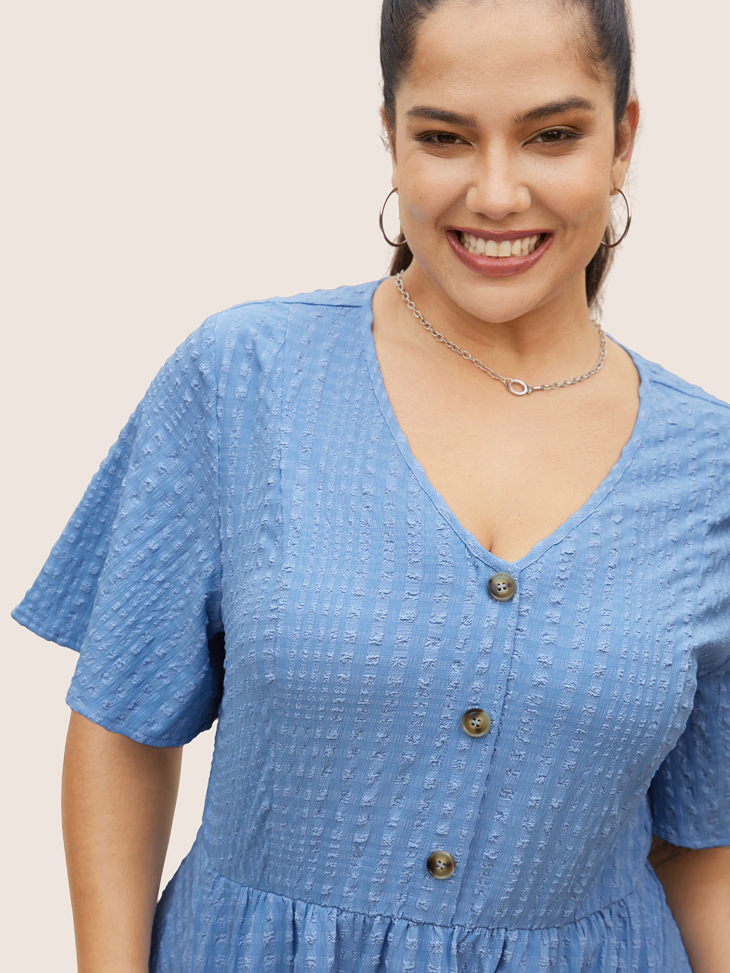 Plus Size Solid Textured Jacquard Pocket Dress Cerulean Women Casual Texture V-neck Short sleeve Curvy BloomChic 14-16/1X 