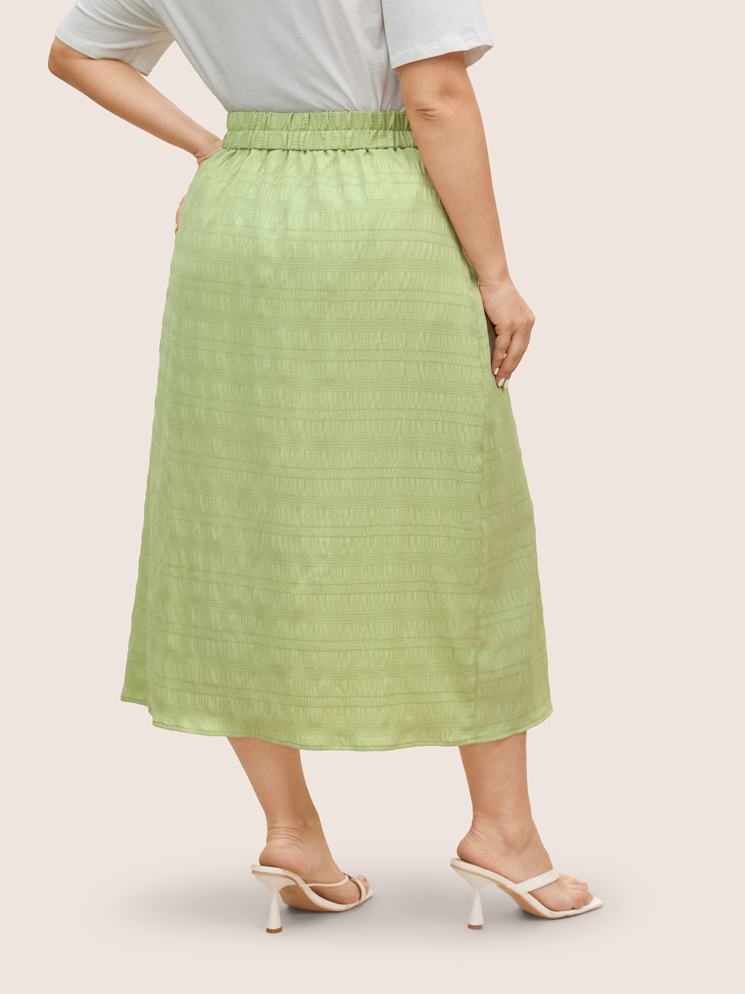 

Plus Size Plain Textured Elastic Waist Split Front Skirt Women LightGreen Elegant Texture No stretch Everyday Skirts BloomChic