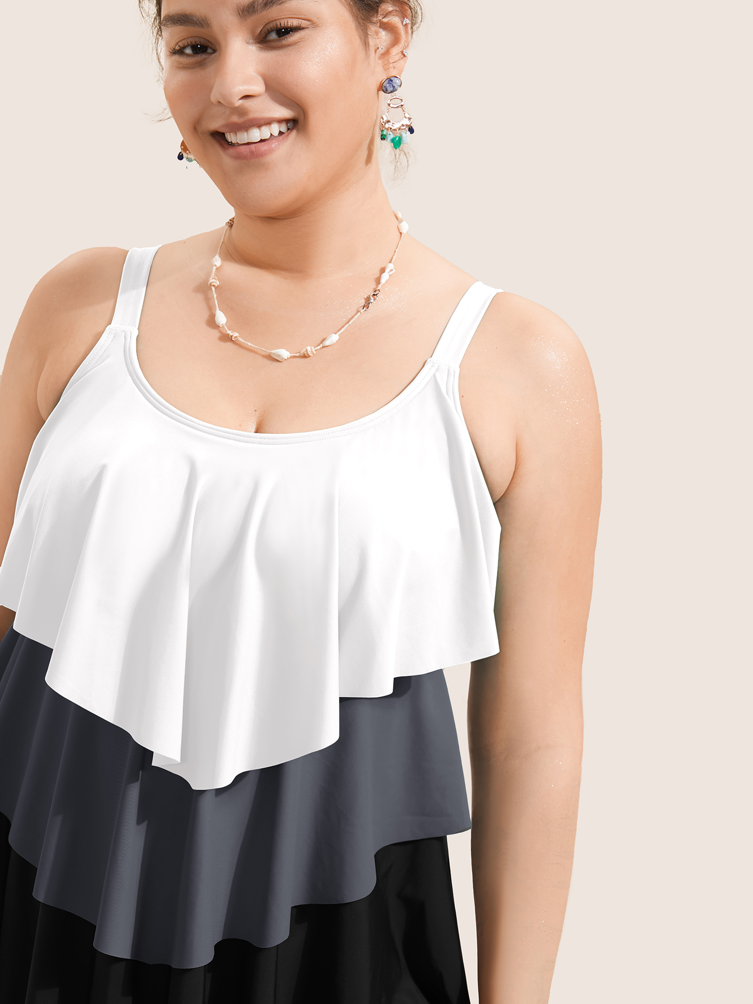 Plus Size Colorblock Contrast Ruffle Layered Hem Tankini Top Women`s Swimwear DimGray Beach Non High stretch Bodycon U-neck Curve Swim Tops BloomChic 22-24/3X 