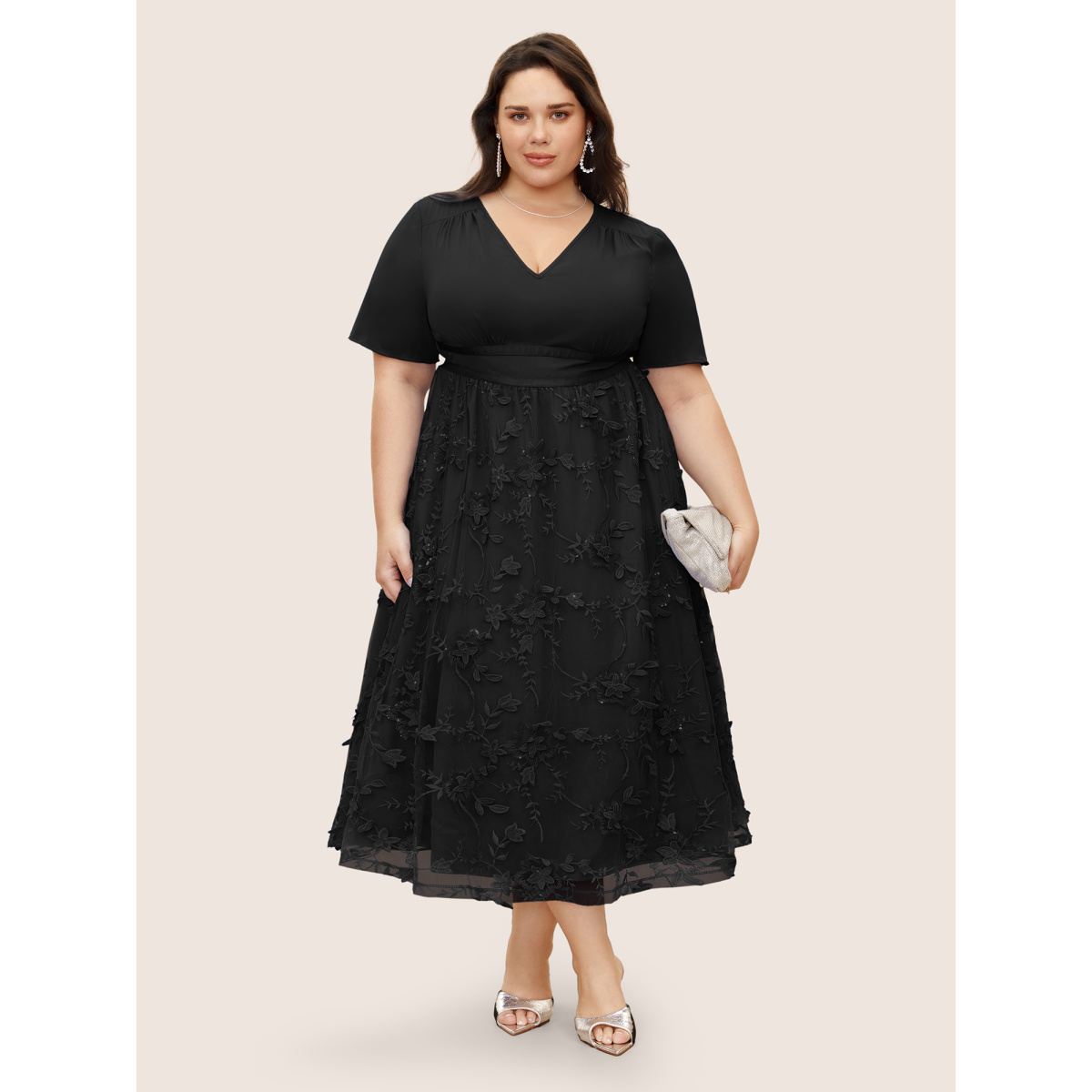 

Plus Size Stereo Floral Embroidered Patchwork Mesh Dress Black Women Pleated V-neck Short sleeve Curvy BloomChic