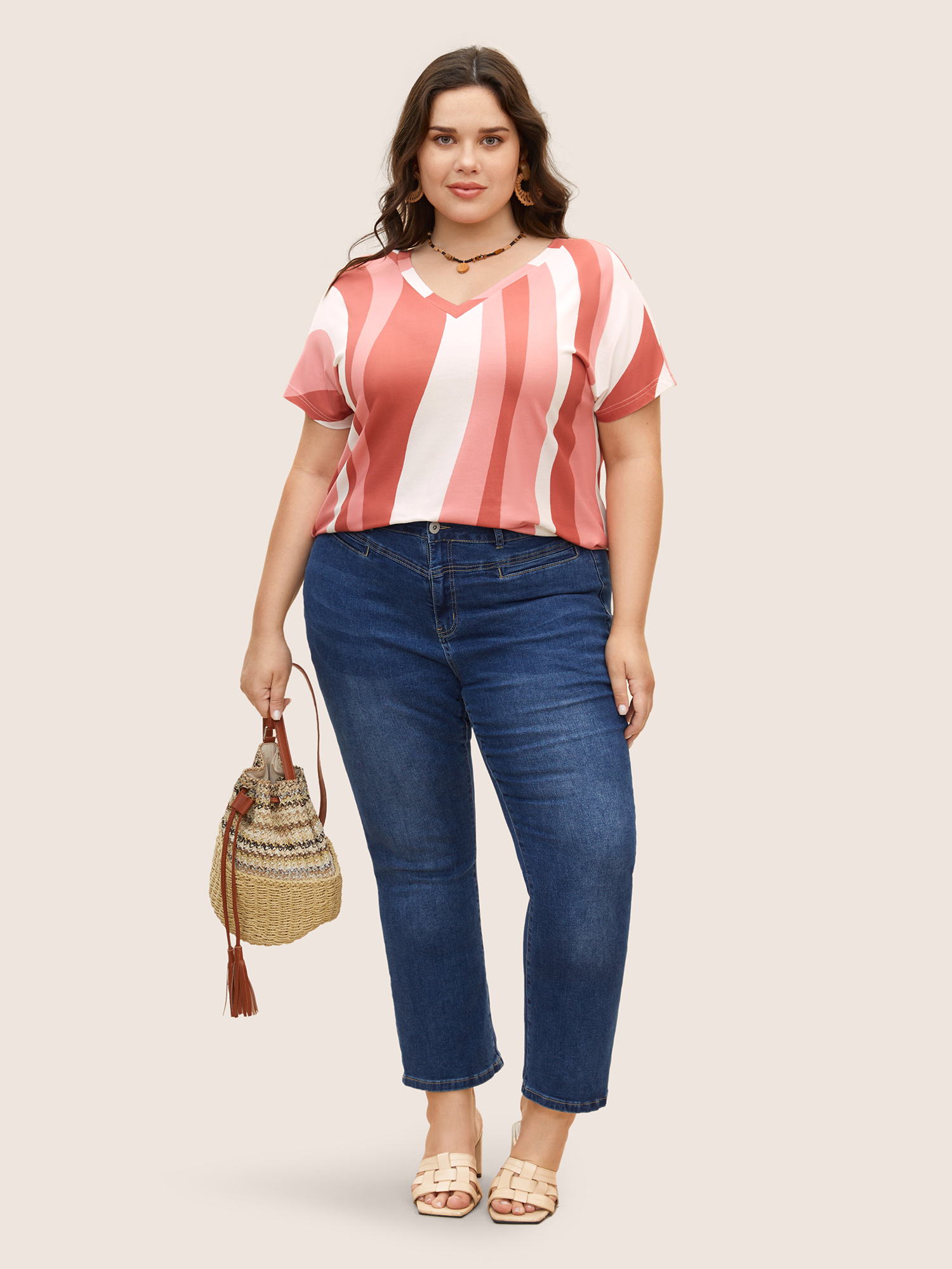 Plus Size Contrast Striped V Neck Batwing Sleeve T-shirt Multicolor Women Resort Contrast V-neck Vacation T-shirts BloomChic 30/6X 