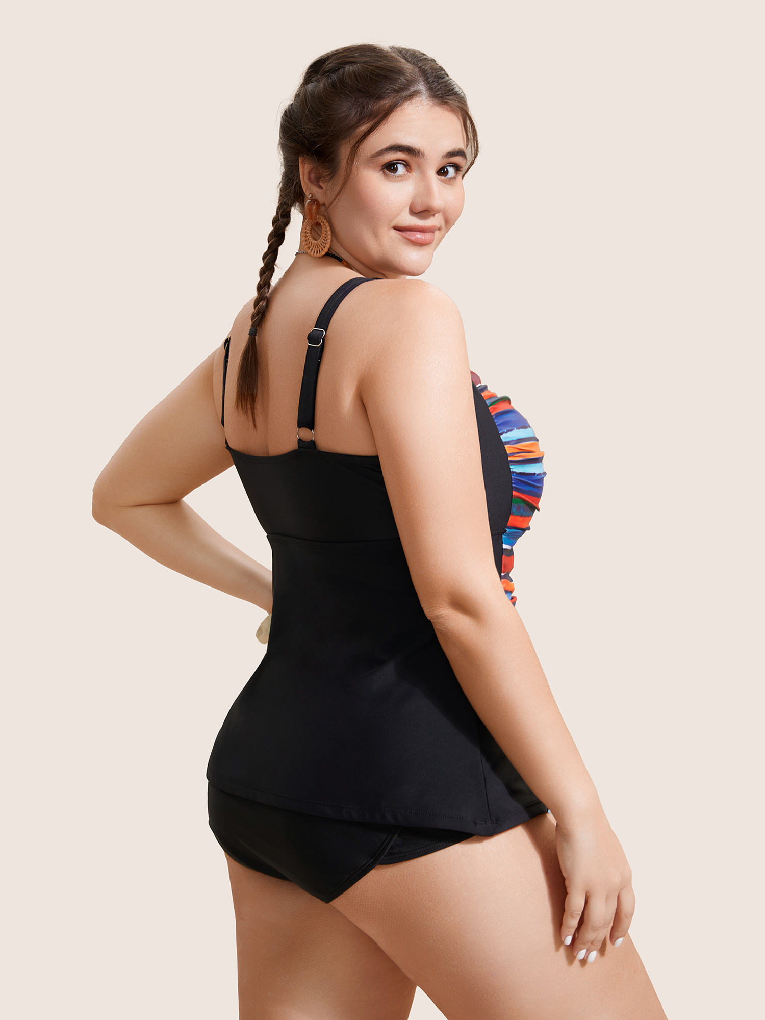 Plus Size Colored Striped Gathered Twist Front Swim Top Women`s Swimwear Multicolor Beach Twist High stretch Skinny Heart neckline Curve Swim Tops BloomChic 28/5X 