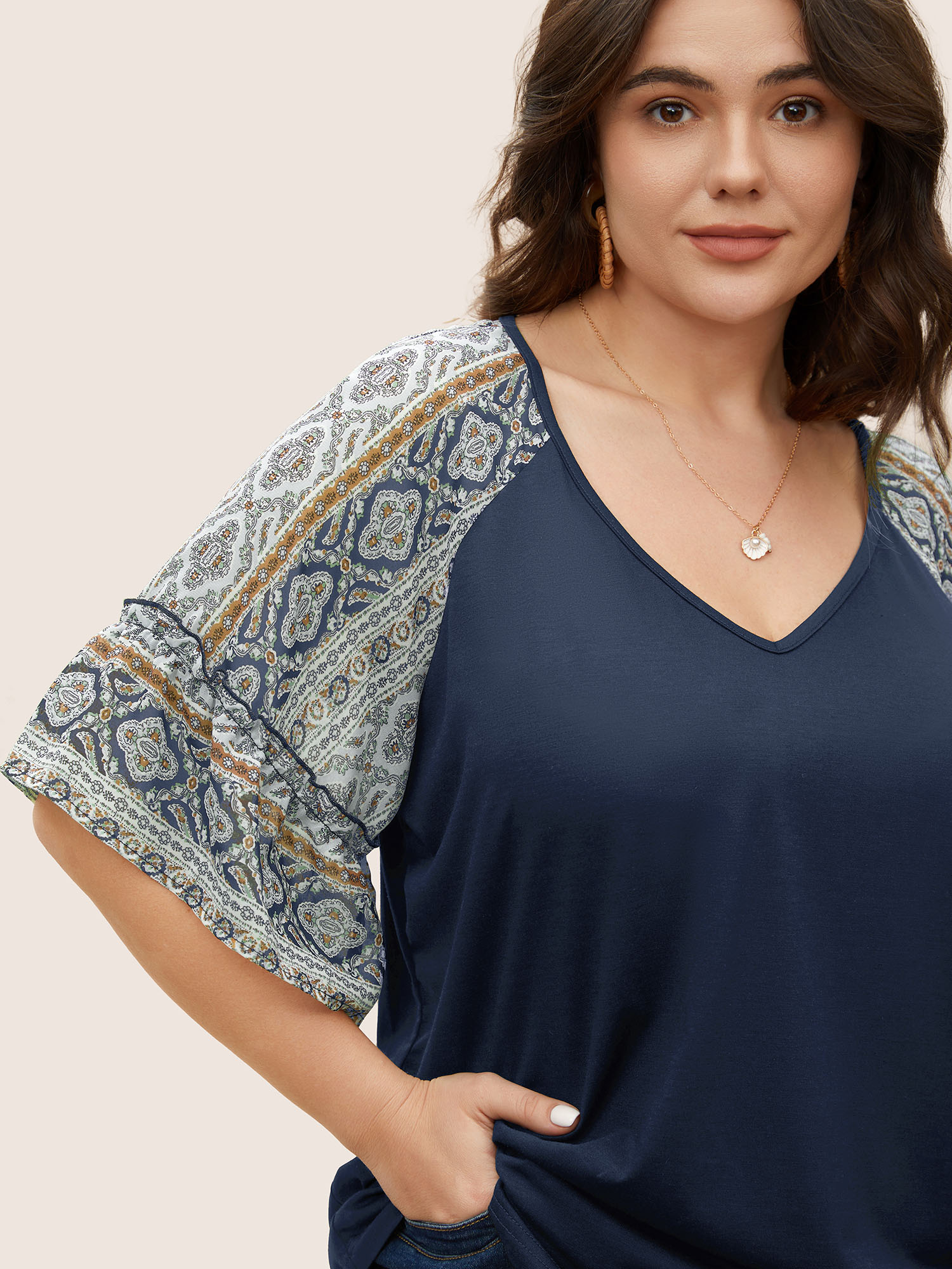 

Plus Size Boho Print Patchwork Raglan Sleeve T-shirt Indigo V-neck Half Sleeve Resort Jersey Tops