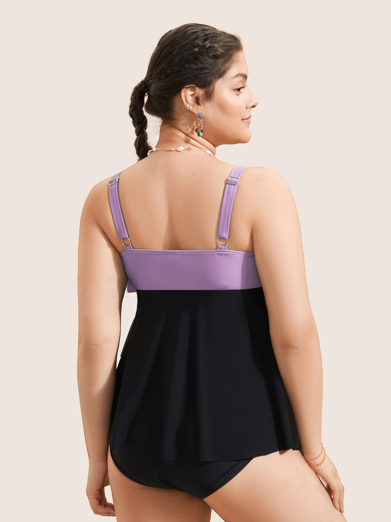 Plus Size Colorblock Contrast Ruffle Layered Hem Tankini Top Women`s Swimwear Lilac Beach Non High stretch Bodycon U-neck Curve Swim Tops BloomChic 28/5X 