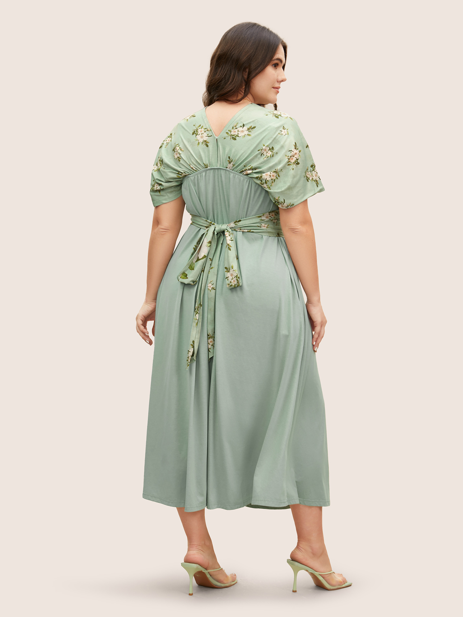 

Plus Size Everywhere Dress - Extra Coverage Wrap Floral Dress Sage Women Patchwork One-shoulder neck Sleeveless Curvy BloomChic