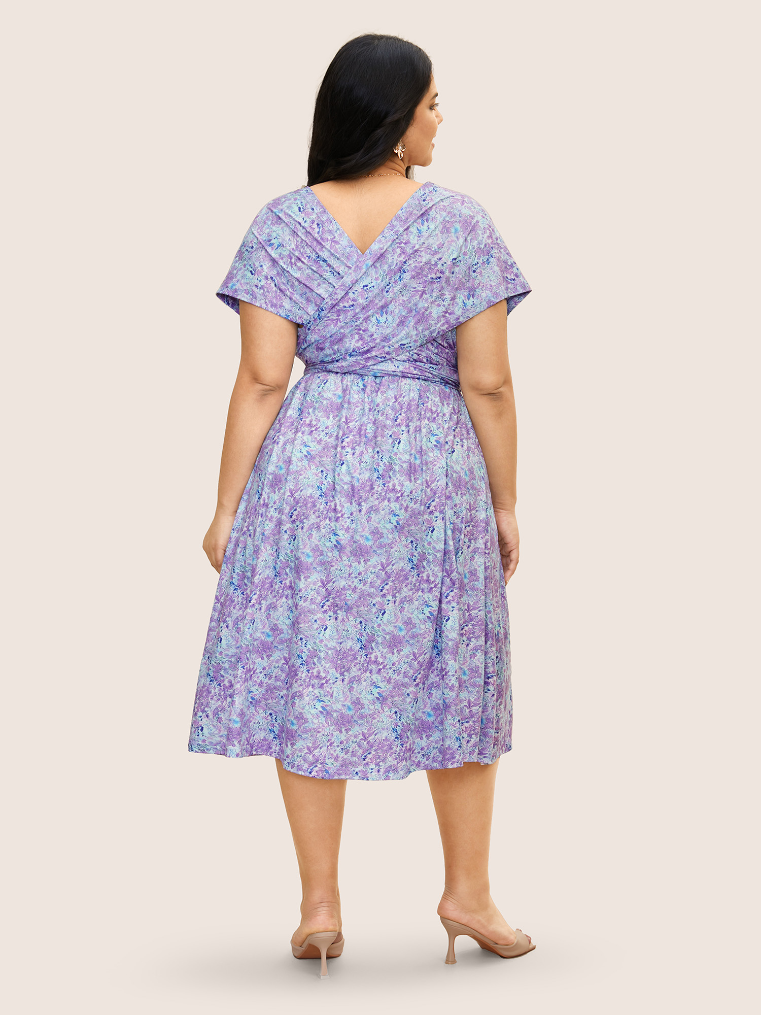 

Plus Size Everywhere Dress - Floral Halter Neck Midi Dress Lilac Women Belted Non Sleeveless Curvy BloomChic