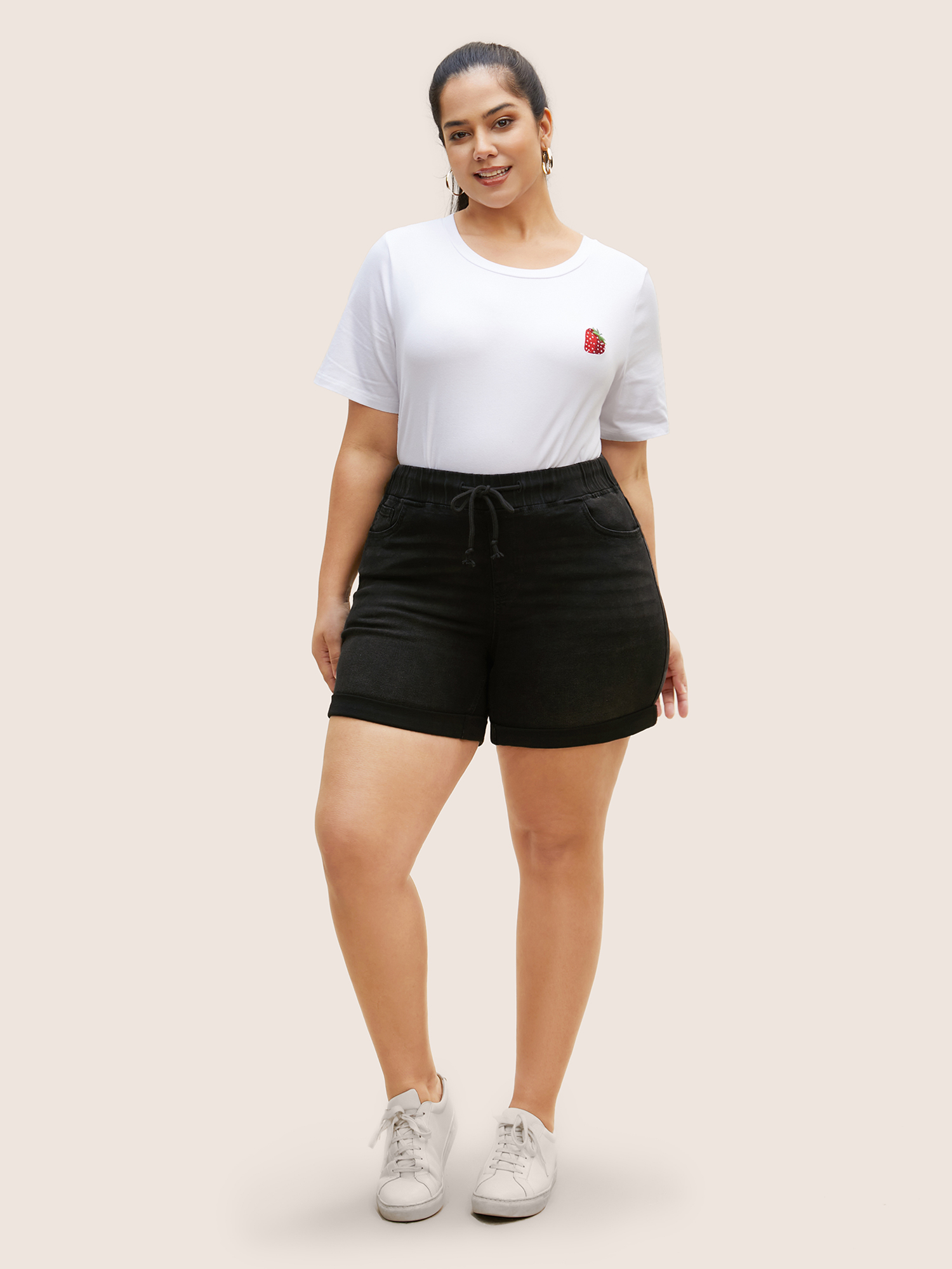 Plus Size Distressed Drawstring Roll Hem Denim Shorts Women Black Drawstring High stretch Everyday Slanted pocket Casual Denim Shorts BloomChic 24/3X 