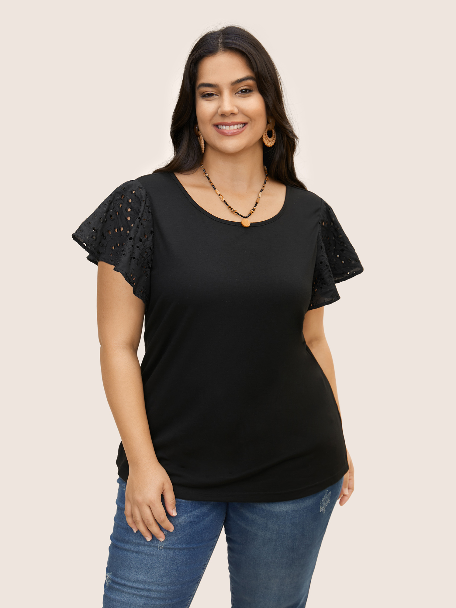 

Plus Size Solid Broderie Anglaise Ruffle Cap Sleeve T-shirt Black Women Resort Cut-Out Round Neck Vacation T-shirts BloomChic