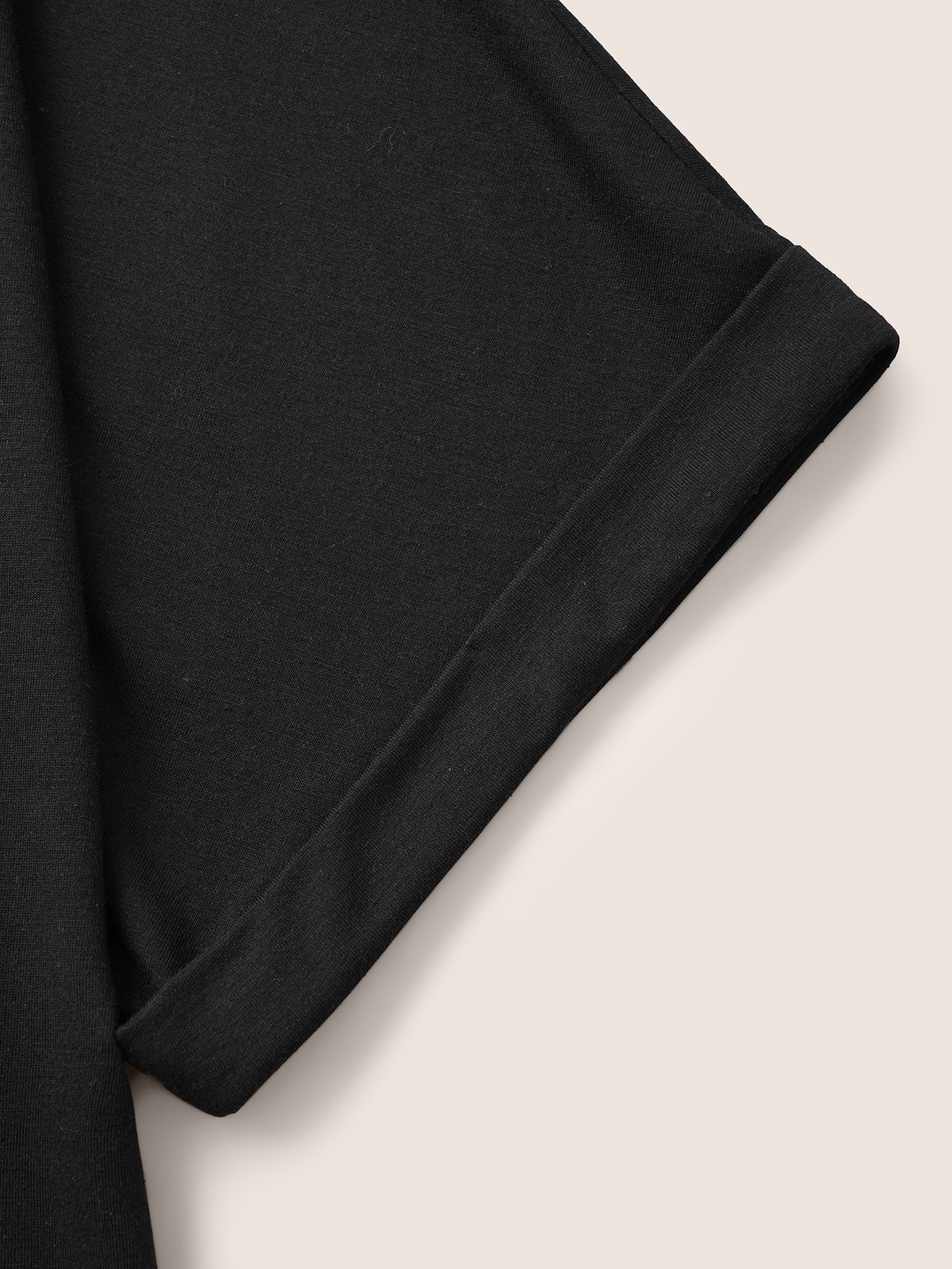 

Plus Size V Neck Block Weave Trim Batwing Sleeve T-shirt Black Women Resort Patchwork V-neck Vacation T-shirts BloomChic