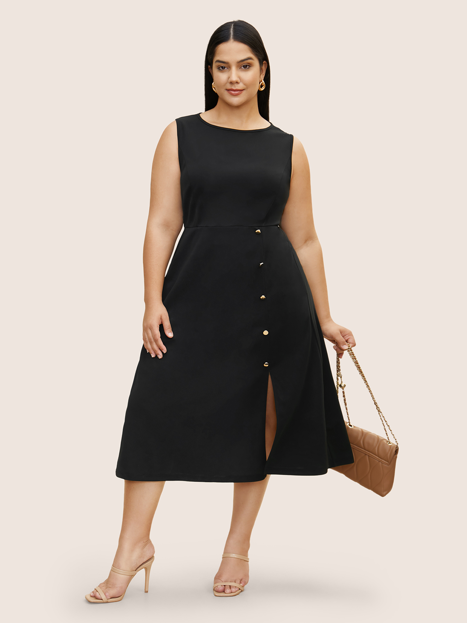 

Plus Size Solid Metal Detail Split Hem Sleeveless Dress Black Women At the Office Button Round Neck Sleeveless Curvy BloomChic