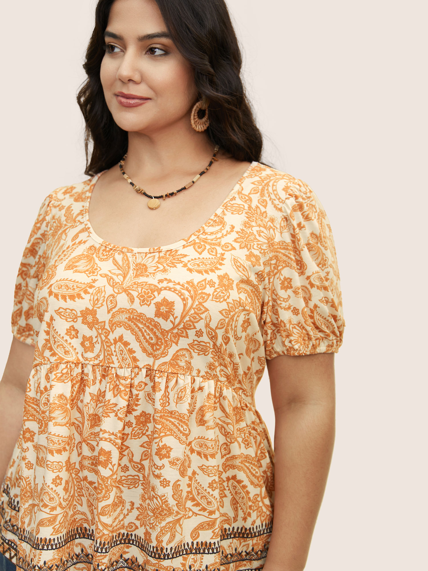 Plus Size Boho Print Contrast Puff Sleeve T-shirt Lightorange Women Resort Contrast Art&design U-neck Vacation T-shirts BloomChic 12/L 
